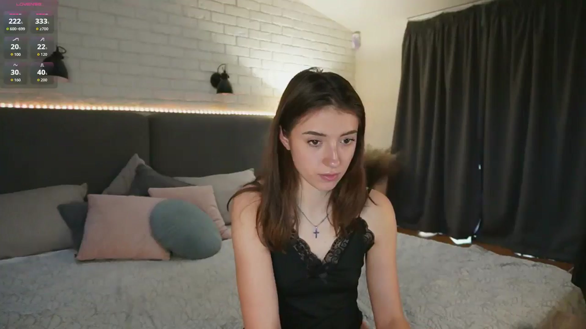 Gallery image thumbnail from Sweet__Vikki's myfreecams stream on, 02/15/2026, 11:25 image 18 of 20