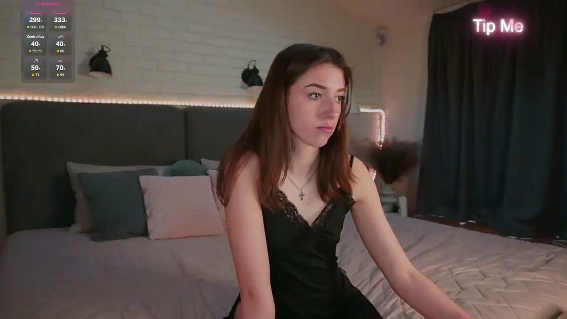Gallery image thumbnail from Sweet__Vikki's myfreecams stream on, 02/27/2026, 14:12 image 3 of 20