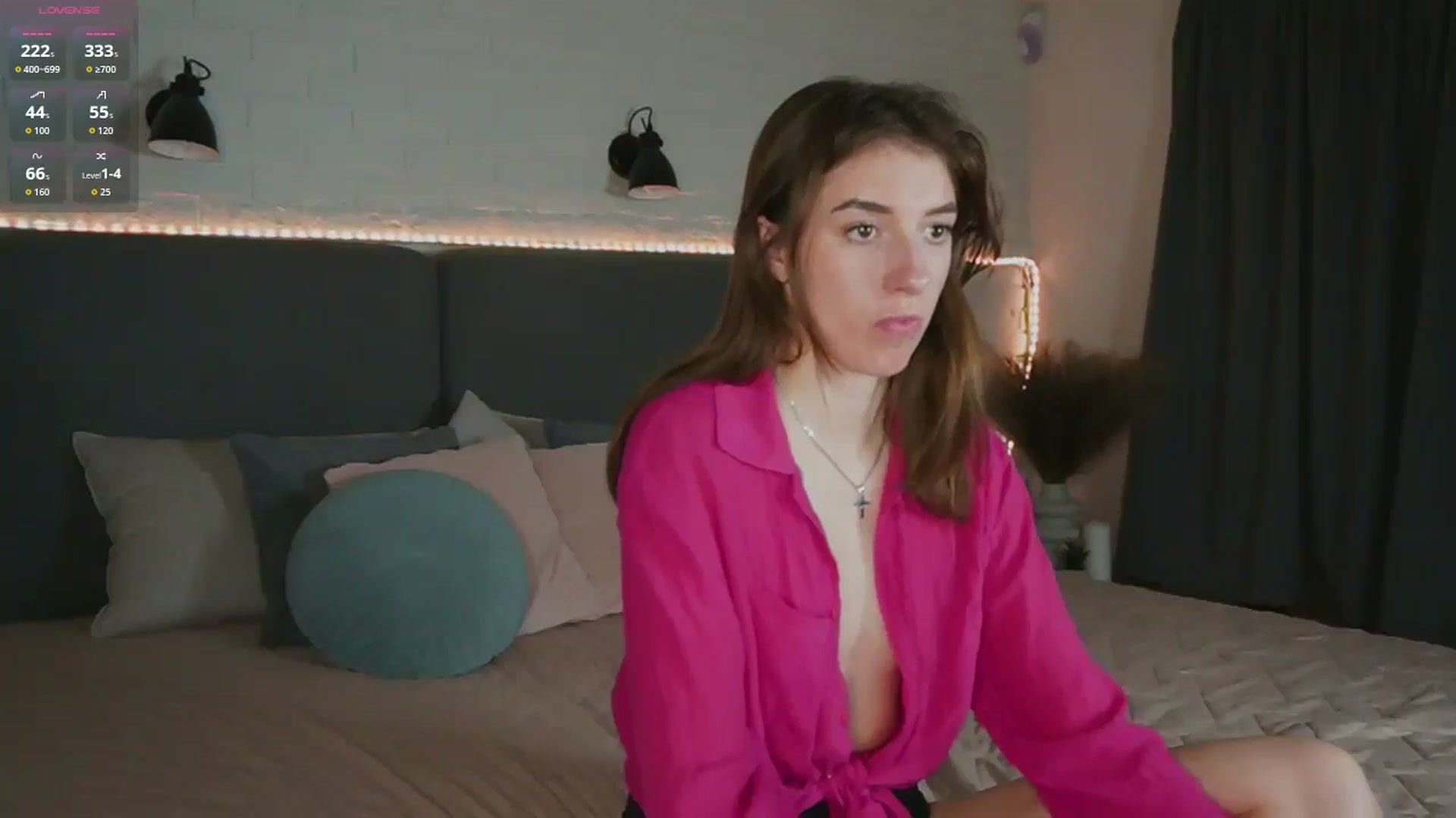 Gallery image thumbnail from Sweet__Vikki's myfreecams stream on, 03/03/2026, 17:26 image 8 of 20