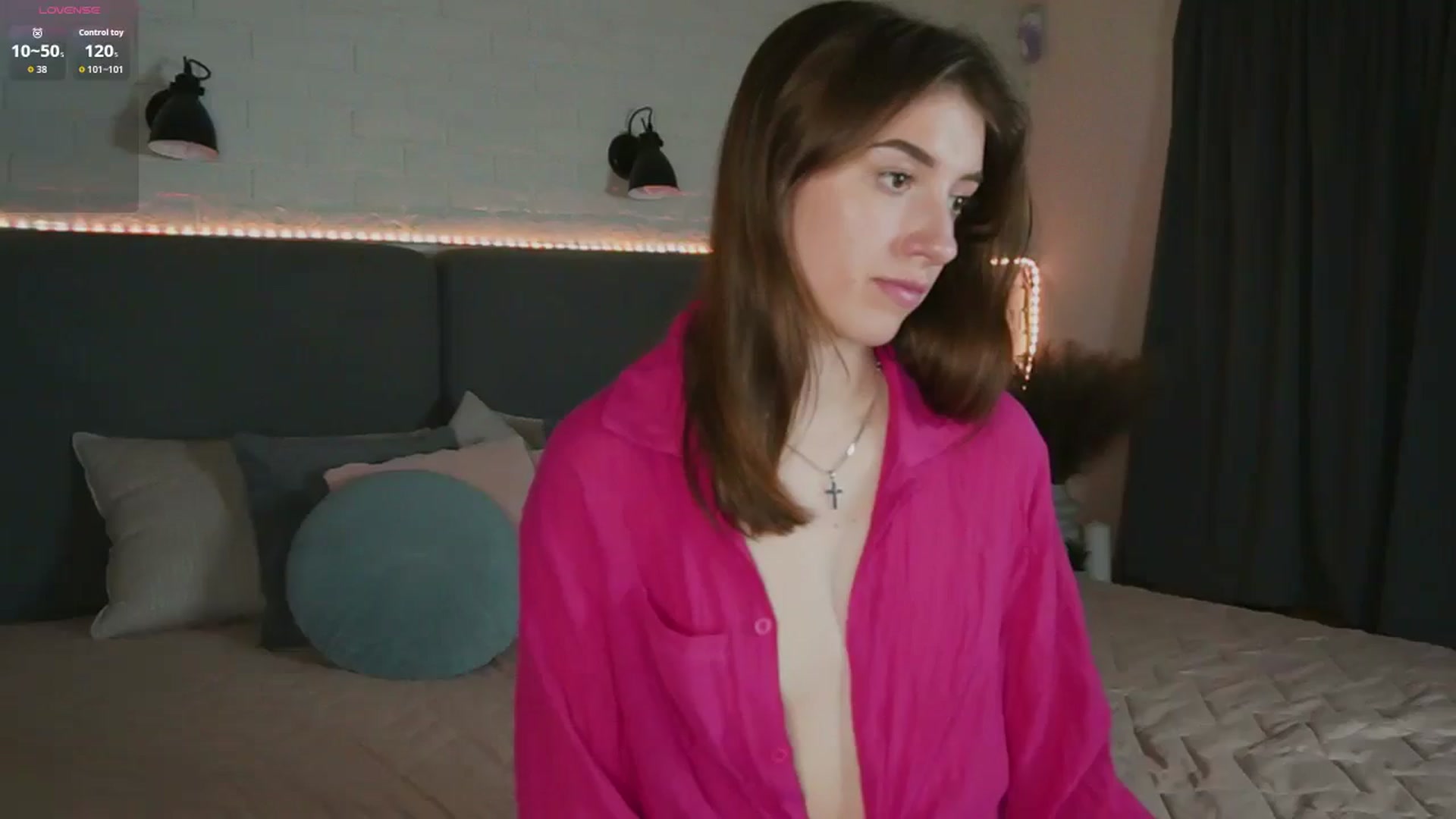 Gallery image thumbnail from Sweet__Vikki's myfreecams stream on, 03/03/2026, 17:26 image 3 of 20