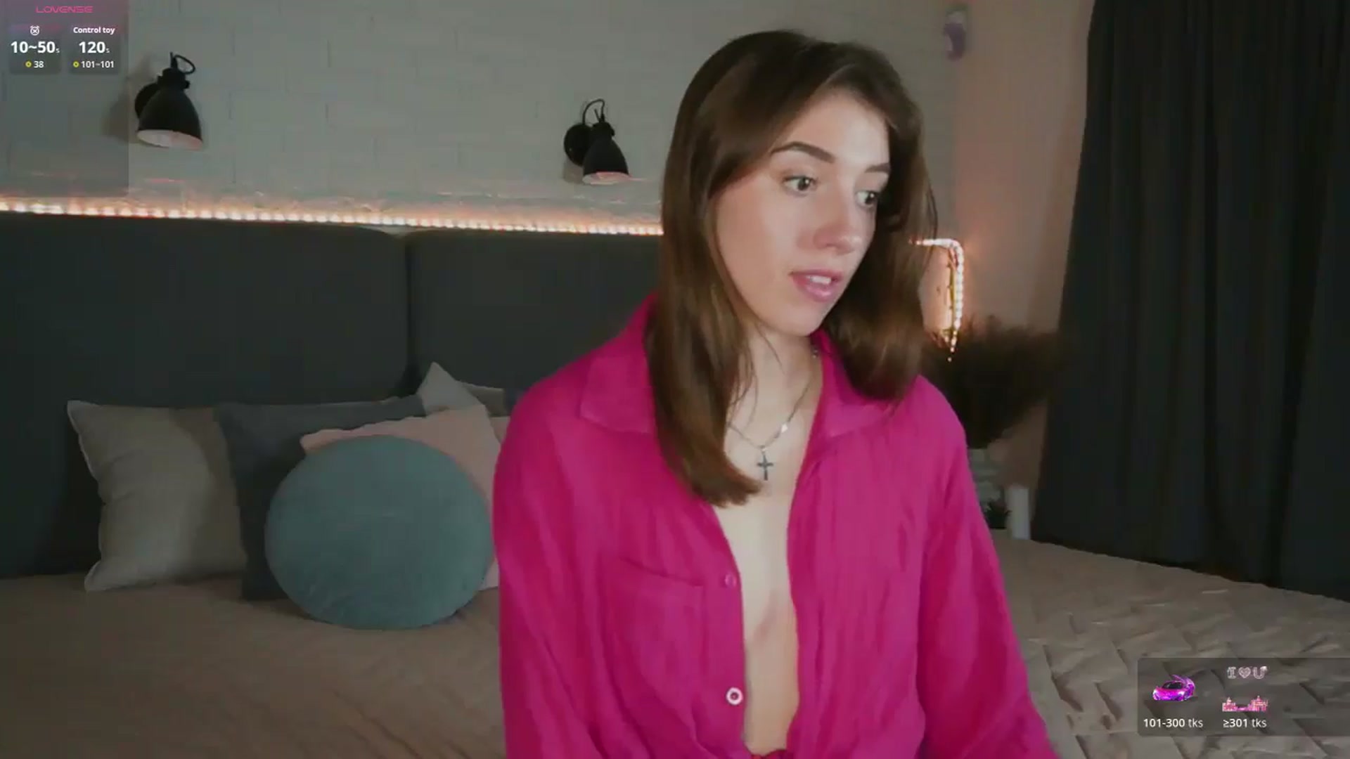 Gallery image thumbnail from Sweet__Vikki's myfreecams stream on, 03/03/2026, 17:26 image 4 of 20
