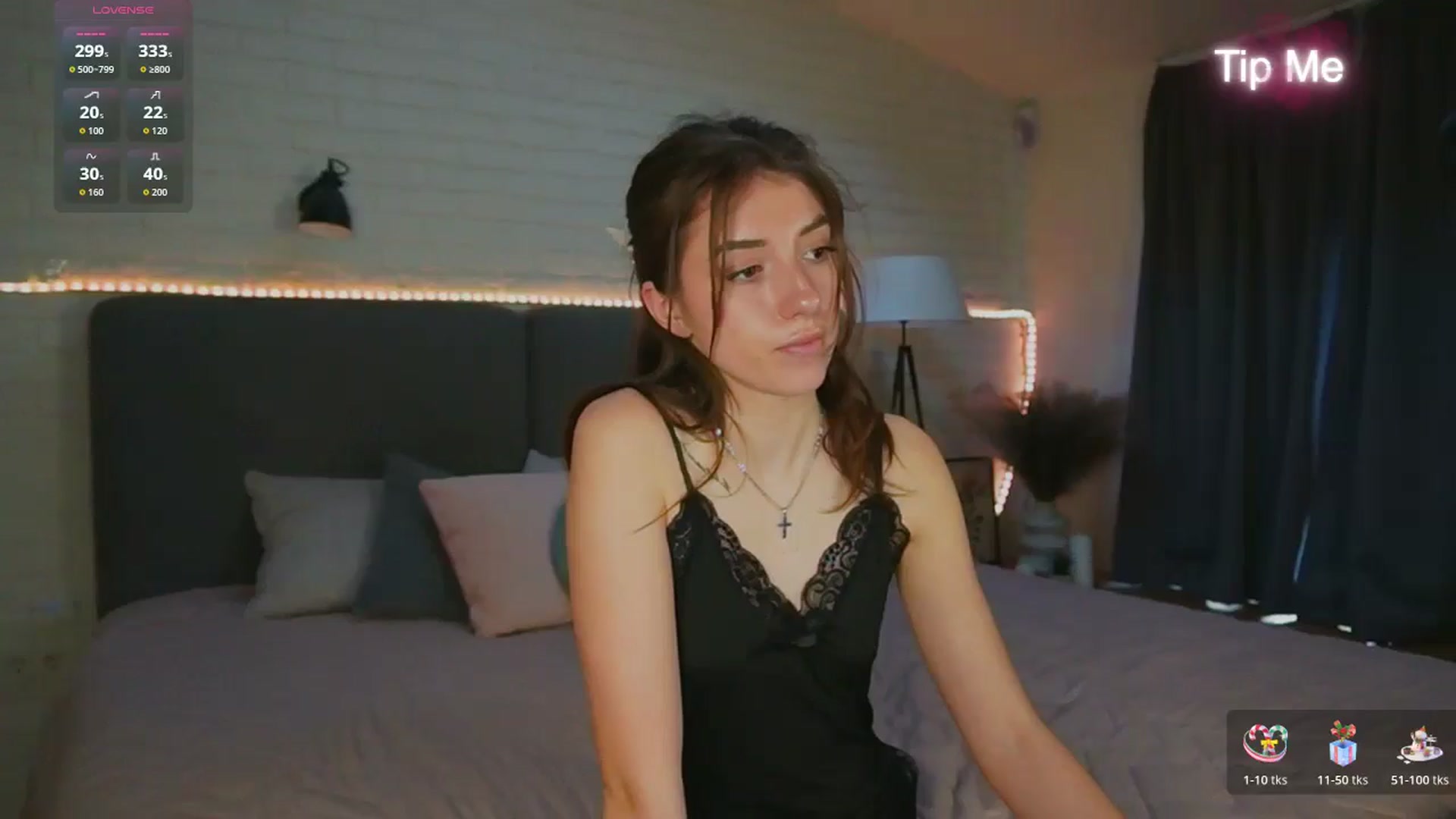 Gallery image thumbnail from Sweet__Vikki's myfreecams stream on, 03/05/2026, 11:03 image 18 of 20