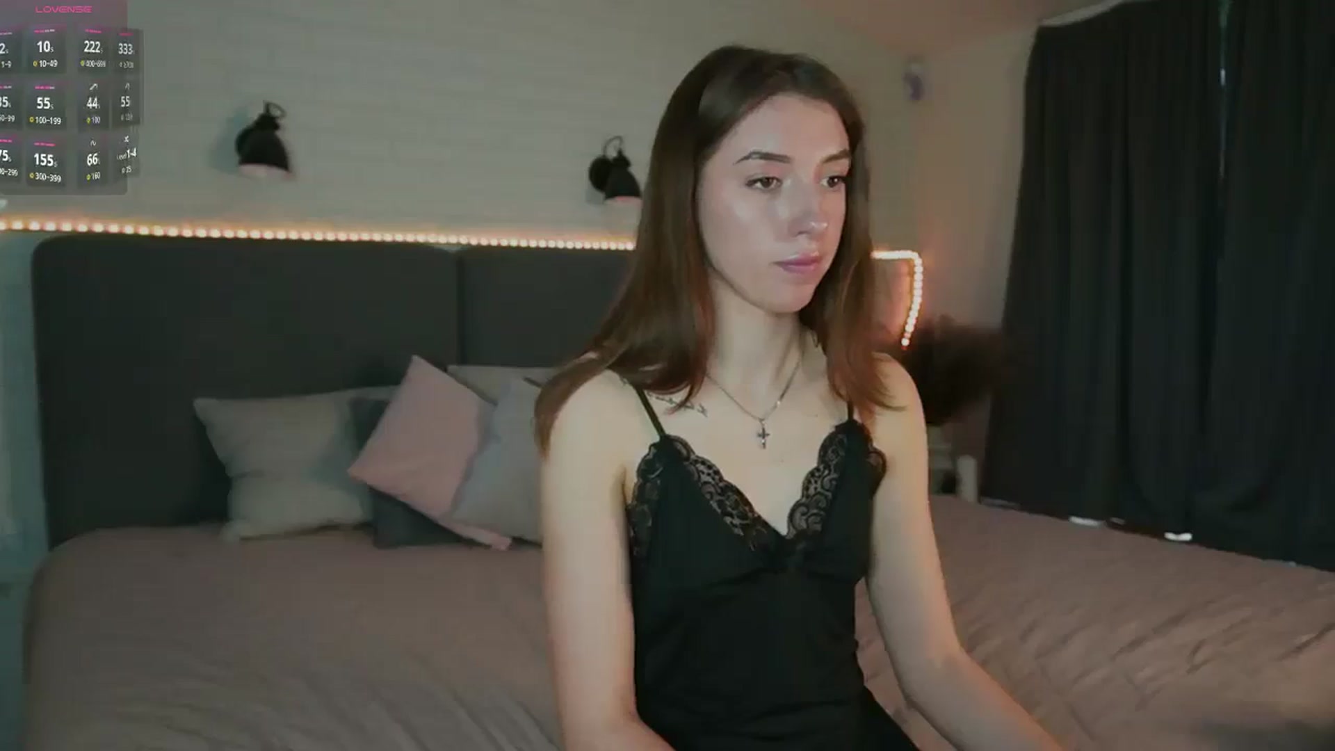 Gallery image thumbnail from Sweet__Vikki's myfreecams stream on, 03/16/2026, 10:43 image 8 of 20