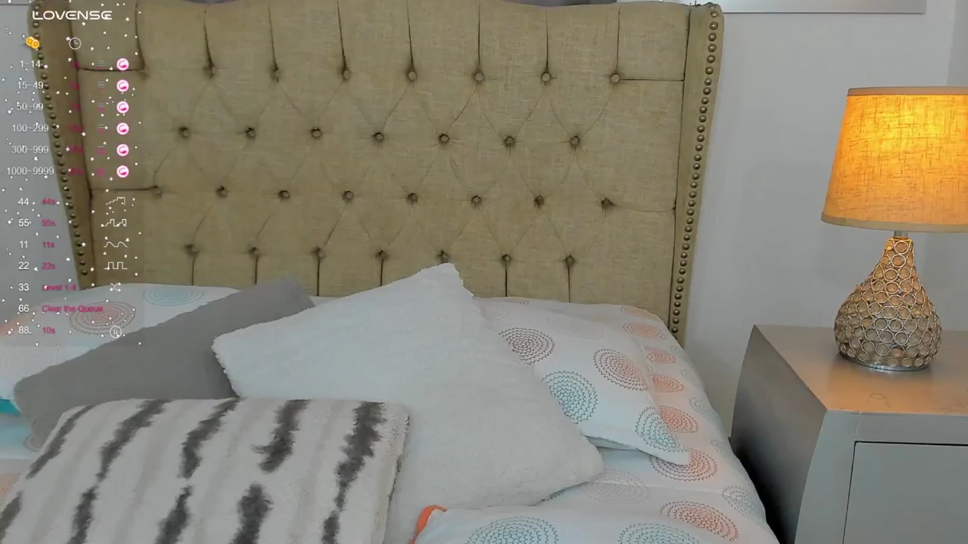 Gallery image thumbnail from Sweet_ari's myfreecams stream on, 07/30/2024, 18:03 image 1 of 20