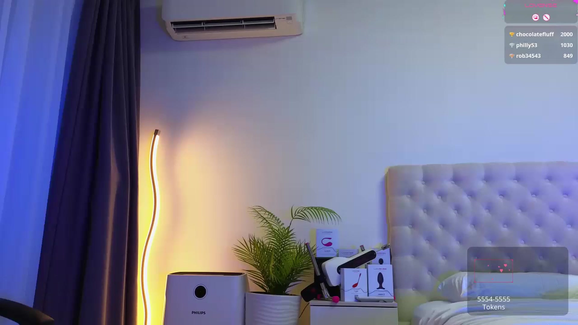Gallery image thumbnail from Sweet_est777's myfreecams stream on, 09/26/2024, 18:09 image 17 of 20
