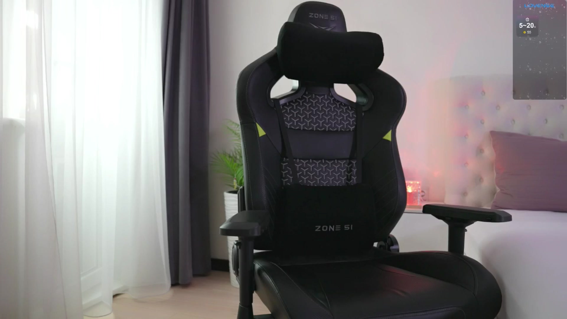 Gallery image thumbnail from Sweet_est777's myfreecams stream on, 05/28/2025, 18:28 image 16 of 20