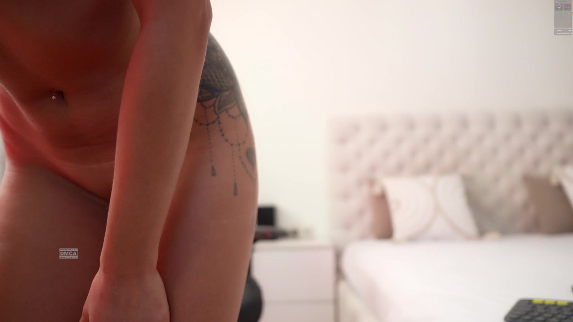 Gallery image thumbnail from Sweet_est777's myfreecams stream on, 01/21/2026, 19:03 image 6 of 20