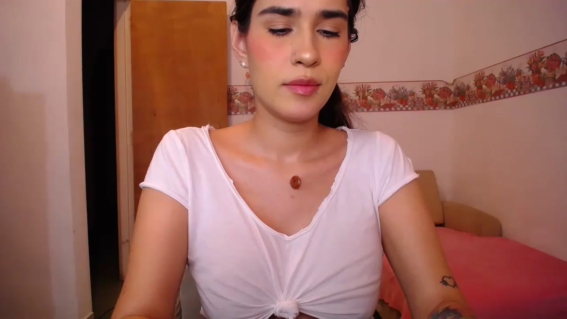 Gallery image thumbnail from Sweet_fabi's myfreecams stream on, 11/15/2022, 09:34 image 11 of 20