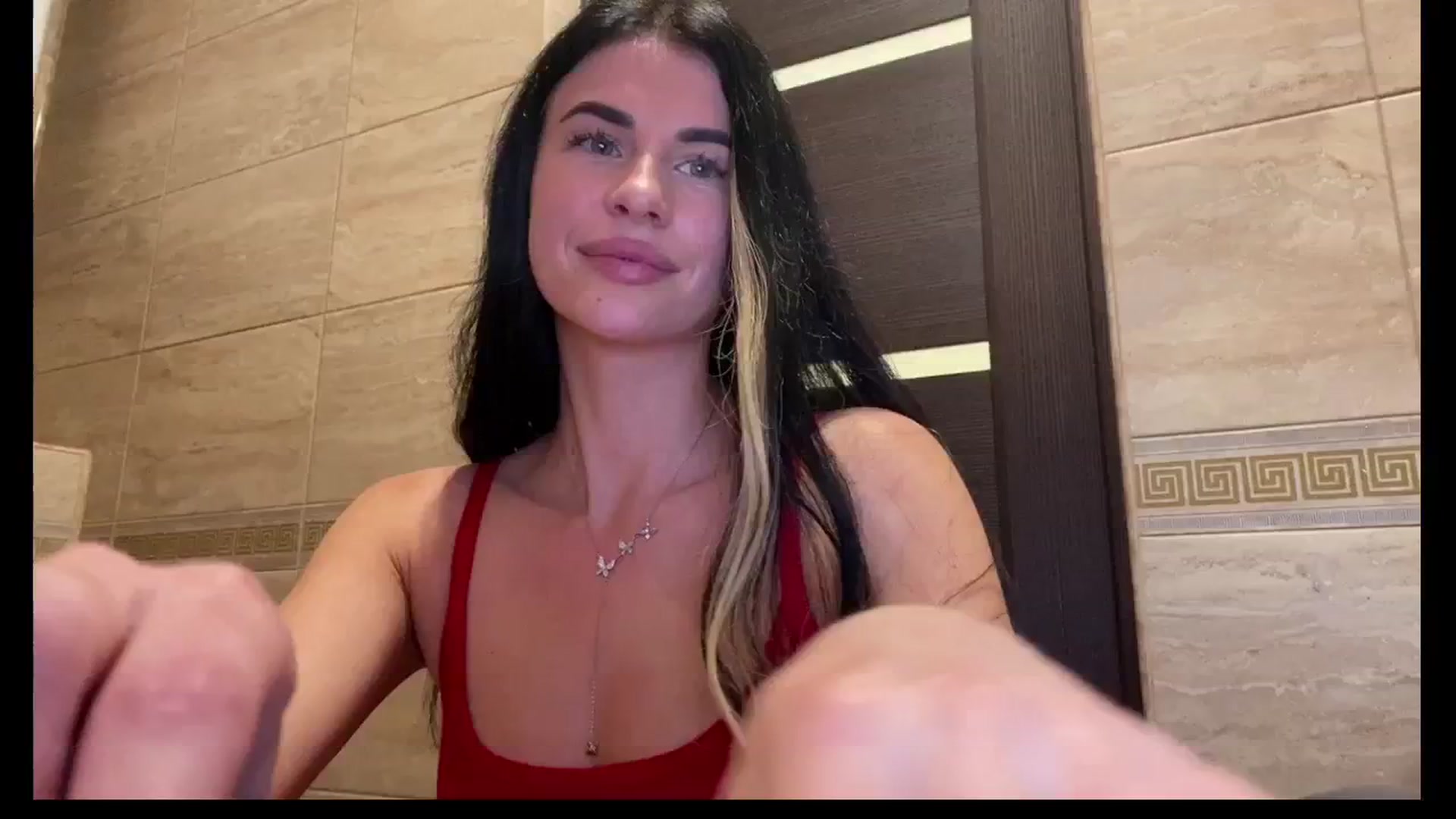 Gallery image thumbnail from Sweet_monic's myfreecams stream on, 04/06/2025, 19:15 image 20 of 20