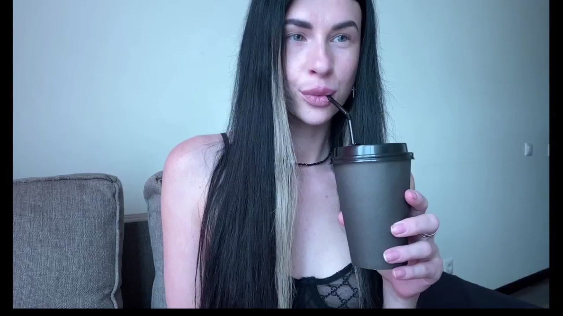 Gallery image thumbnail from Sweet_monic's myfreecams stream on, 04/25/2025, 08:01 image 13 of 20