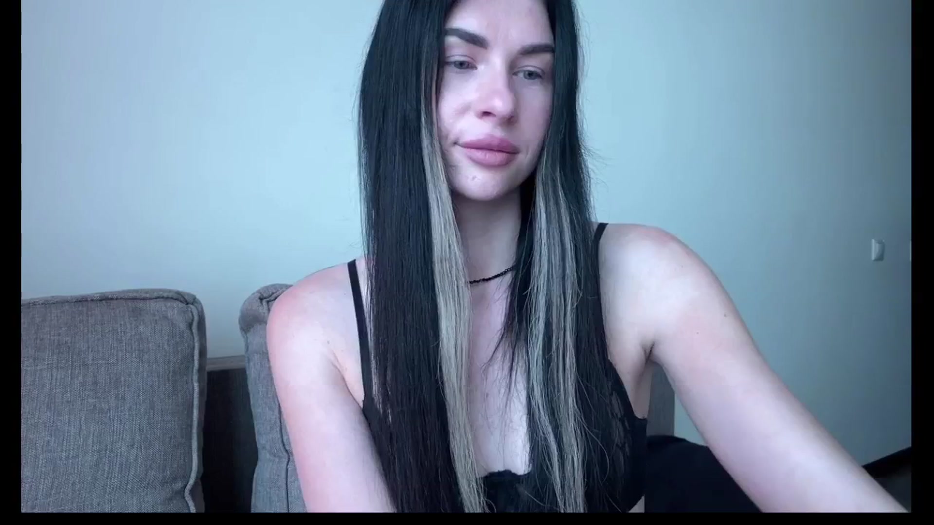 Gallery image thumbnail from Sweet_monic's myfreecams stream on, 04/25/2025, 08:01 image 5 of 20