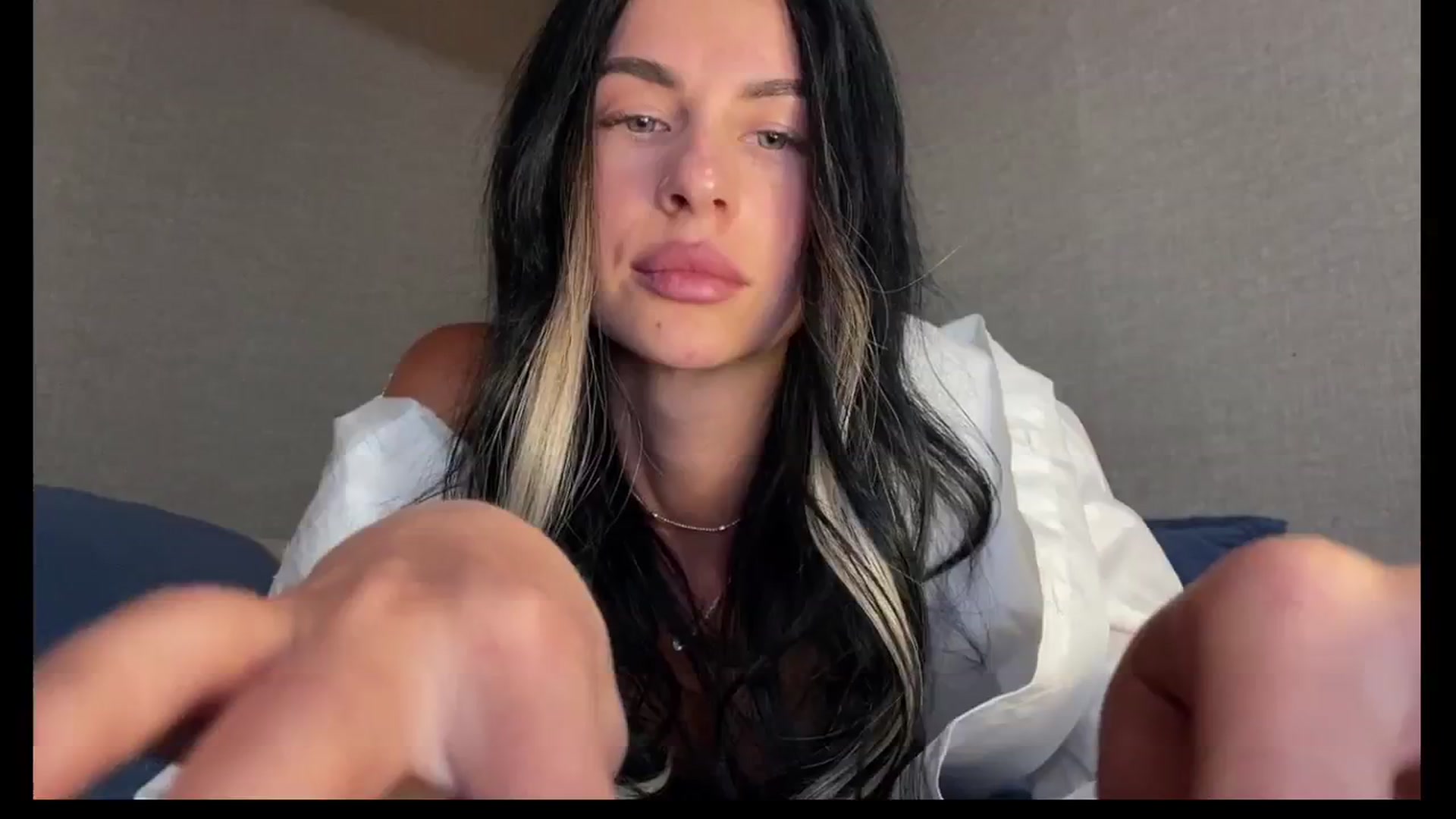 Gallery image thumbnail from Sweet_monic's myfreecams stream on, 07/09/2025, 15:27 image 15 of 20