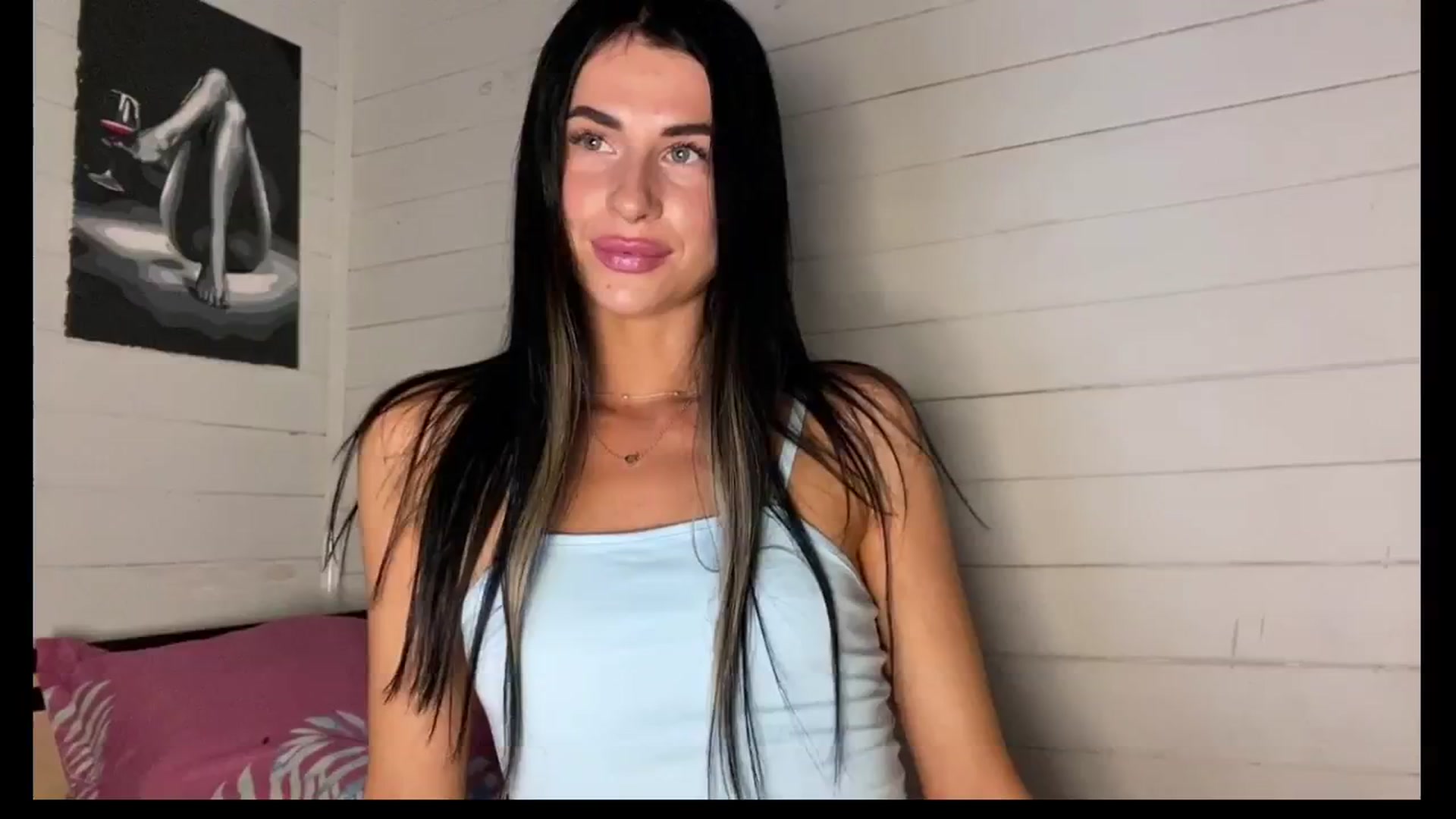 Gallery image thumbnail from Sweet_monic's myfreecams stream on, 09/25/2025, 15:30 image 6 of 20