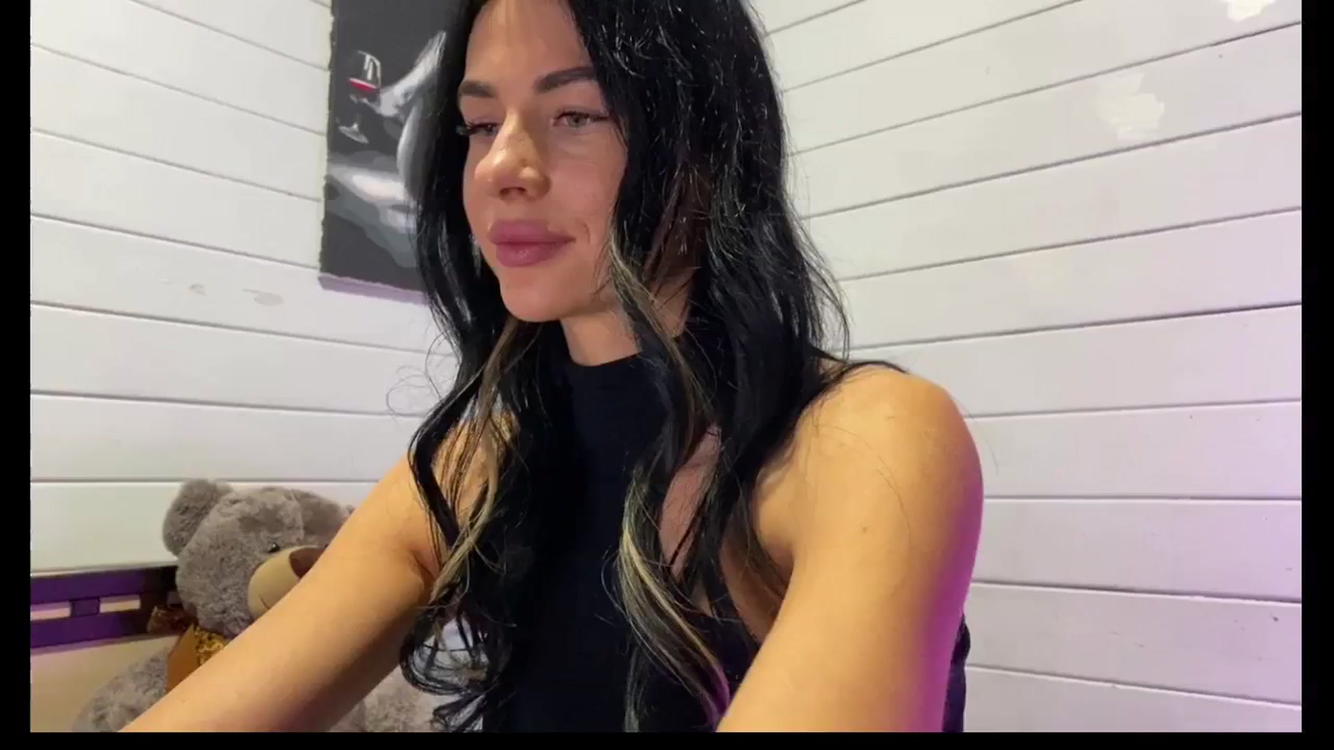 Gallery image thumbnail from Sweet_monic's myfreecams stream on, 10/11/2025, 14:18 image 16 of 20