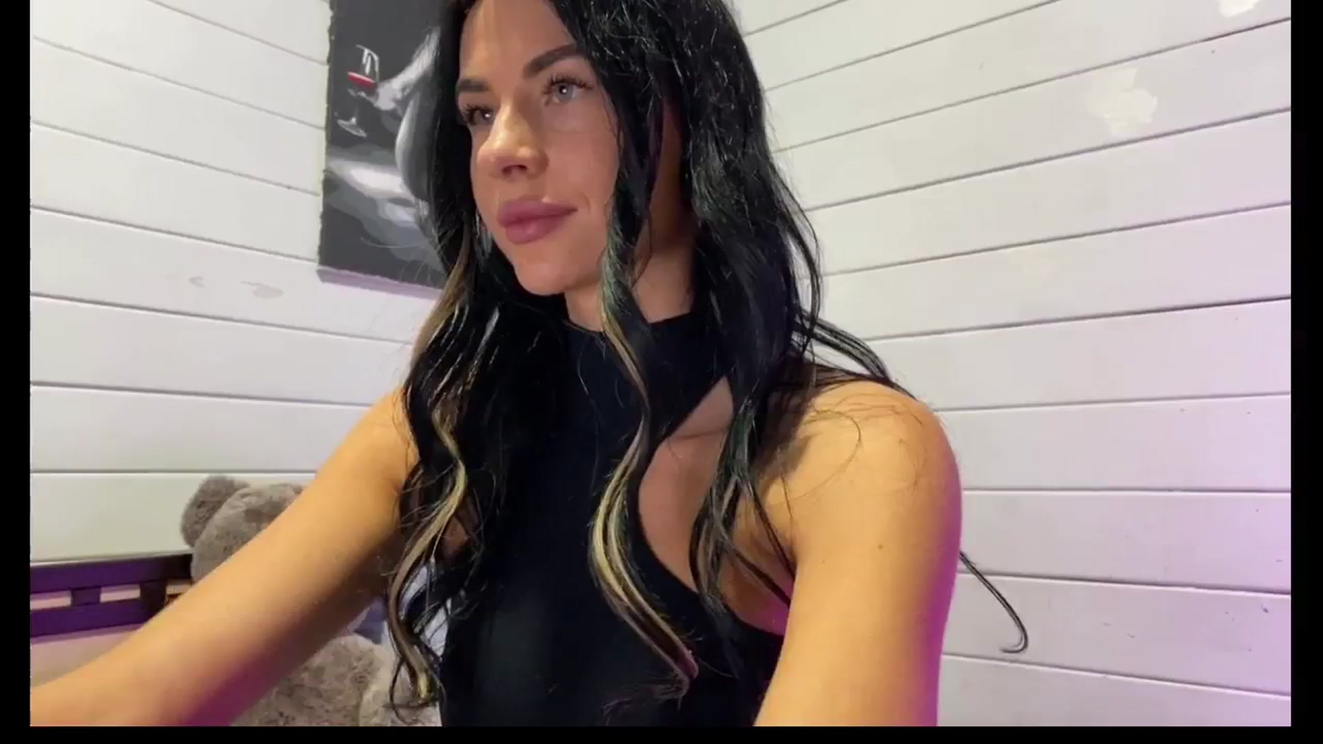 Gallery image thumbnail from Sweet_monic's myfreecams stream on, 10/11/2025, 14:52 image 14 of 20