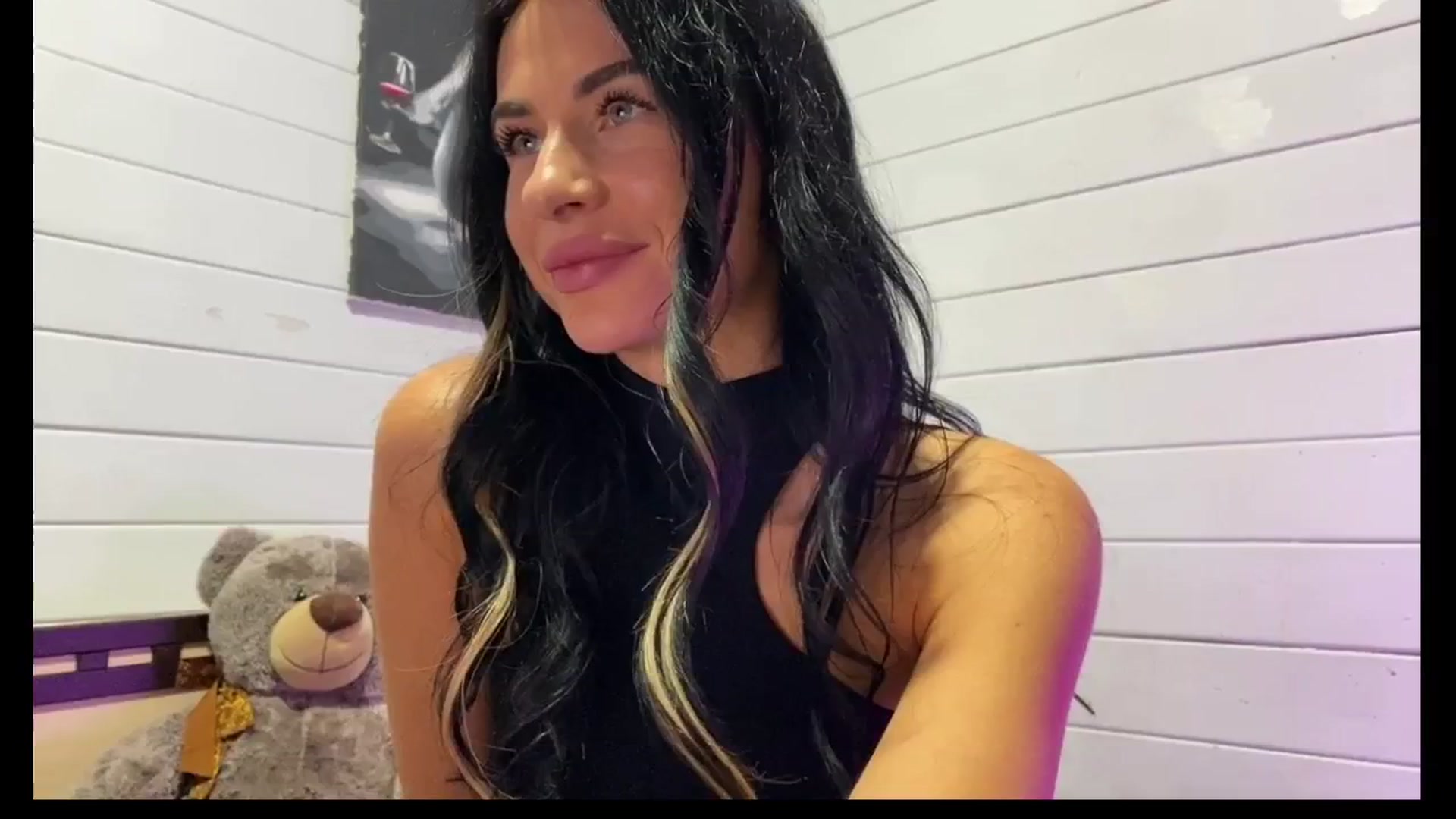 Gallery image thumbnail from Sweet_monic's myfreecams stream on, 10/11/2025, 14:52 image 18 of 20