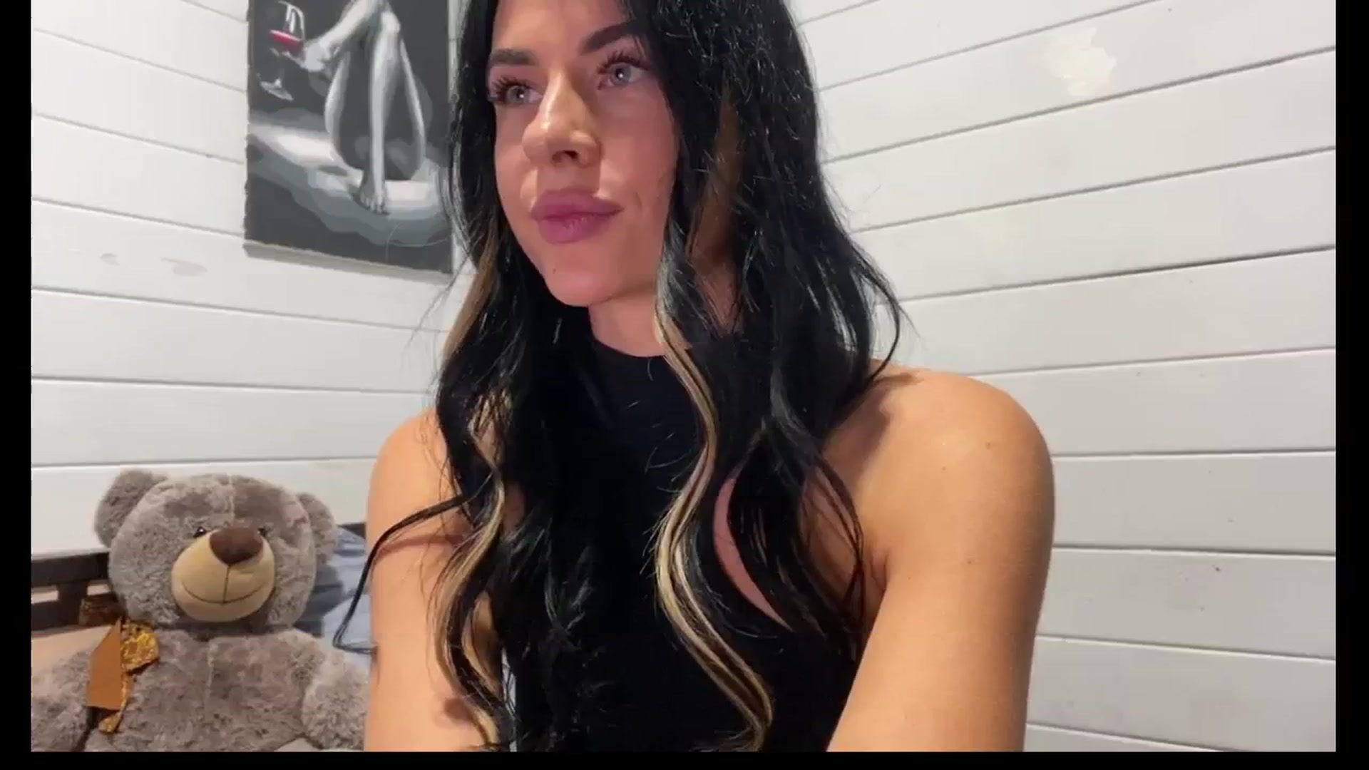 Gallery image thumbnail from Sweet_monic's myfreecams stream on, 10/11/2025, 15:33 image 8 of 20