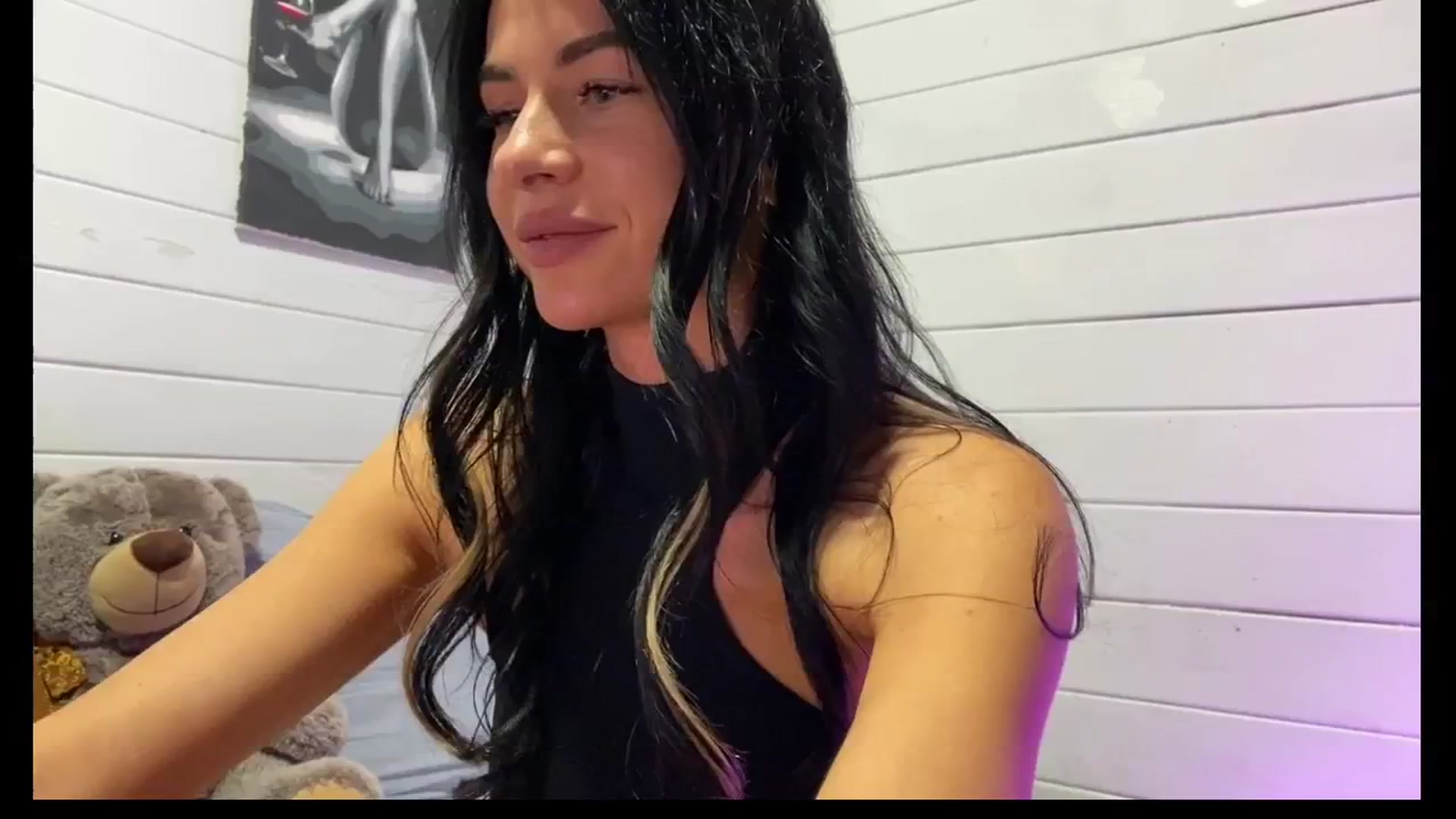 Gallery image thumbnail from Sweet_monic's myfreecams stream on, 10/11/2025, 18:04 image 2 of 20