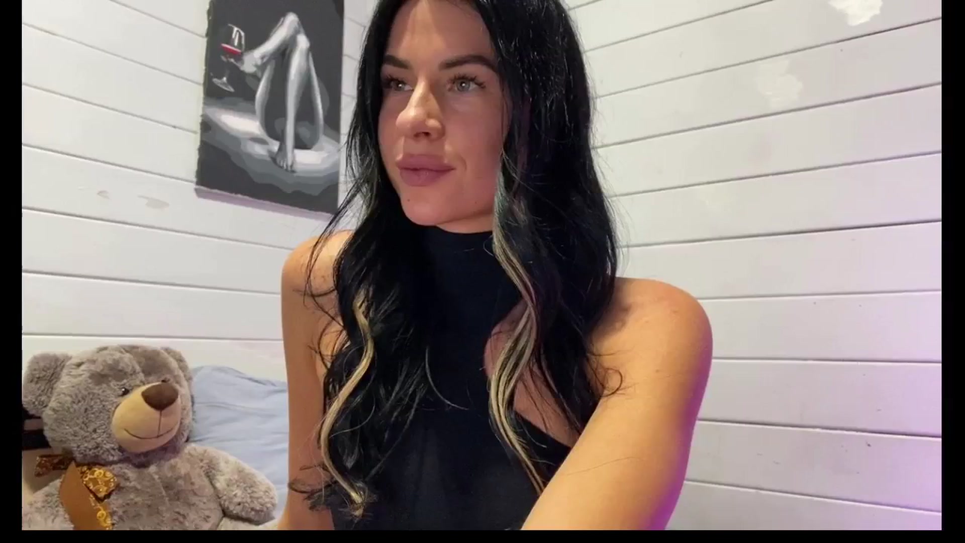 Gallery image thumbnail from Sweet_monic's myfreecams stream on, 10/11/2025, 18:42 image 8 of 20