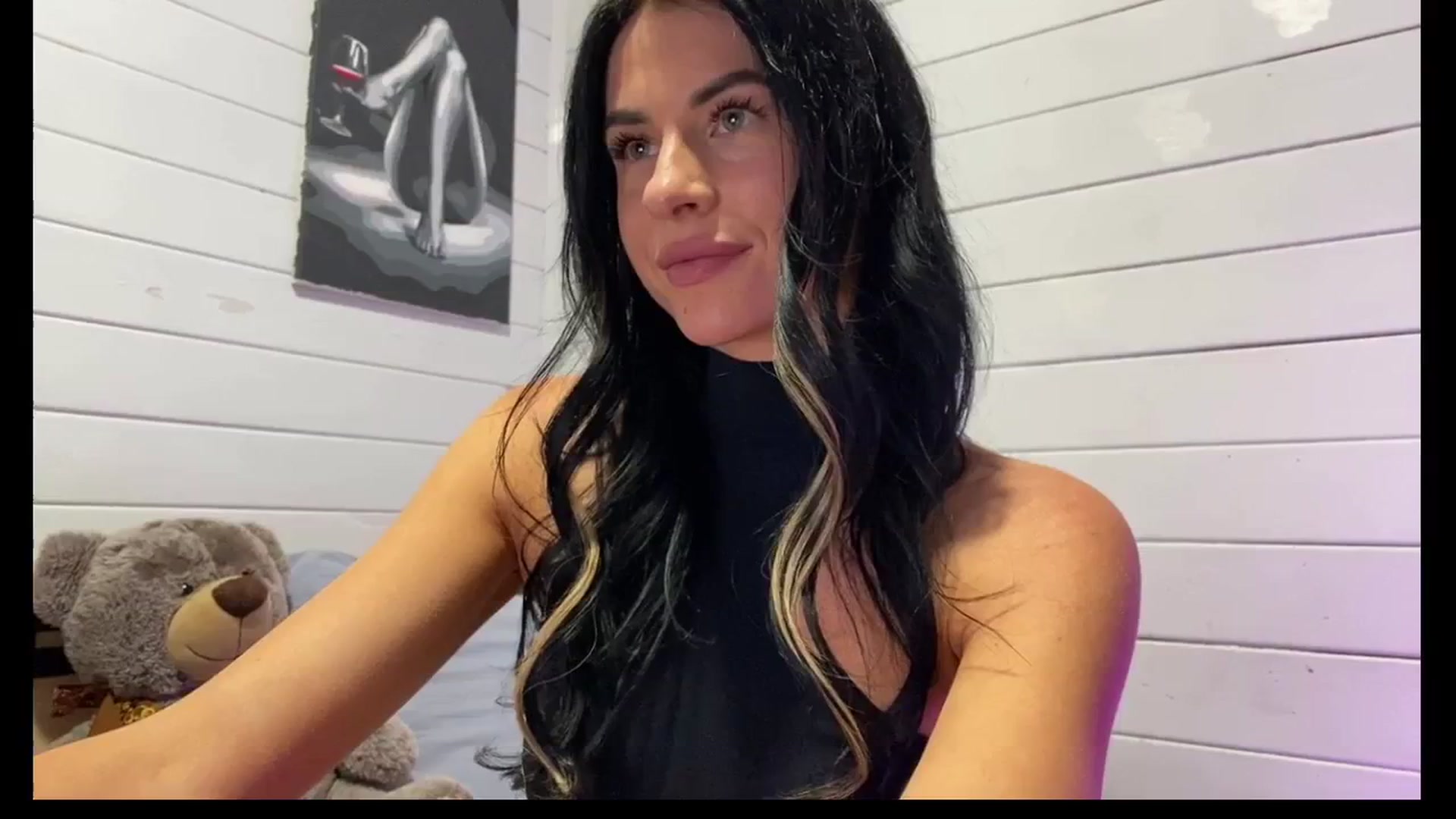 Gallery image thumbnail from Sweet_monic's myfreecams stream on, 10/11/2025, 18:42 image 10 of 20