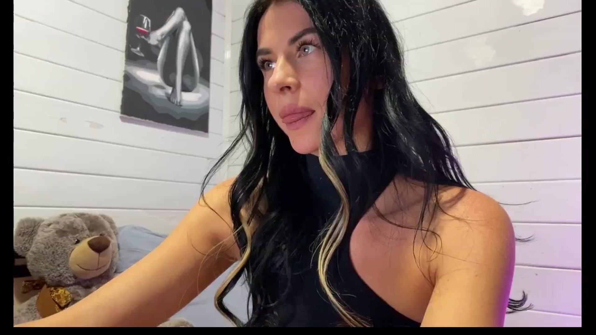 Gallery image thumbnail from Sweet_monic's myfreecams stream on, 10/11/2025, 18:42 image 5 of 20