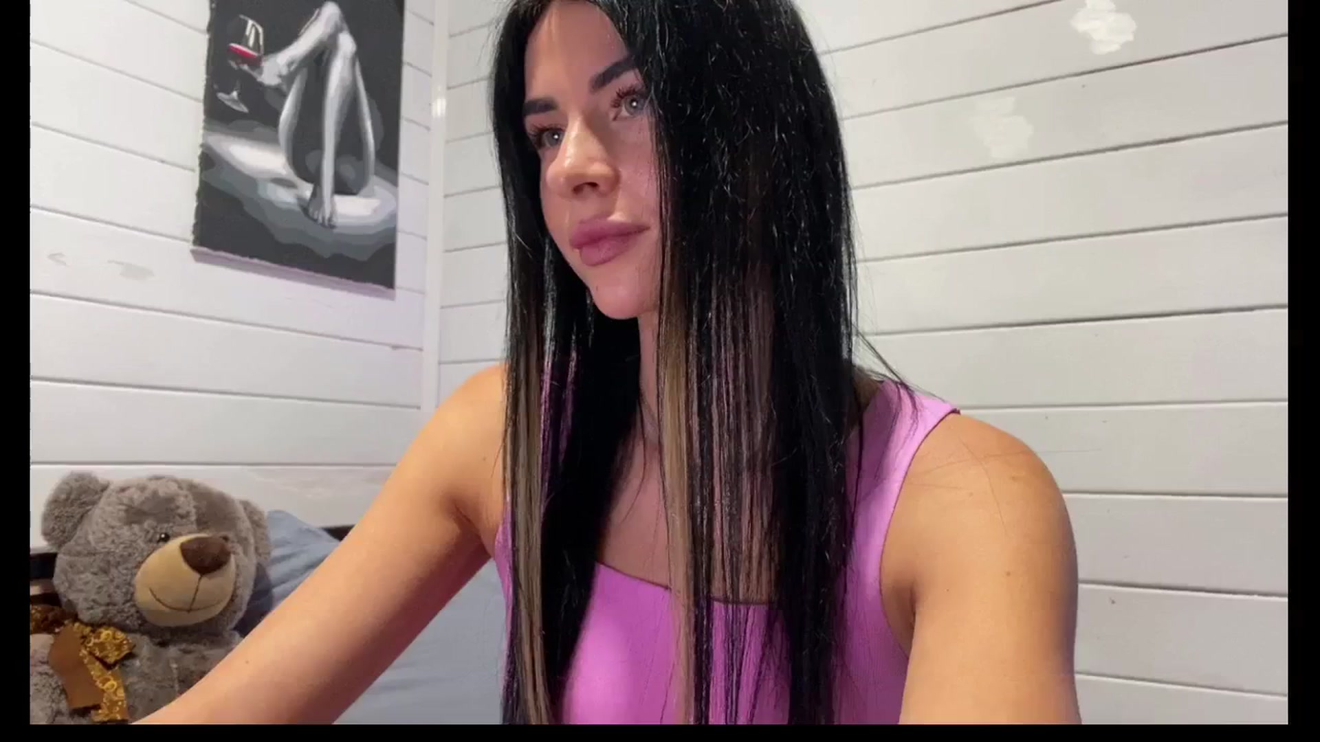 Gallery image thumbnail from Sweet_monic's myfreecams stream on, 10/13/2025, 17:49 image 1 of 20