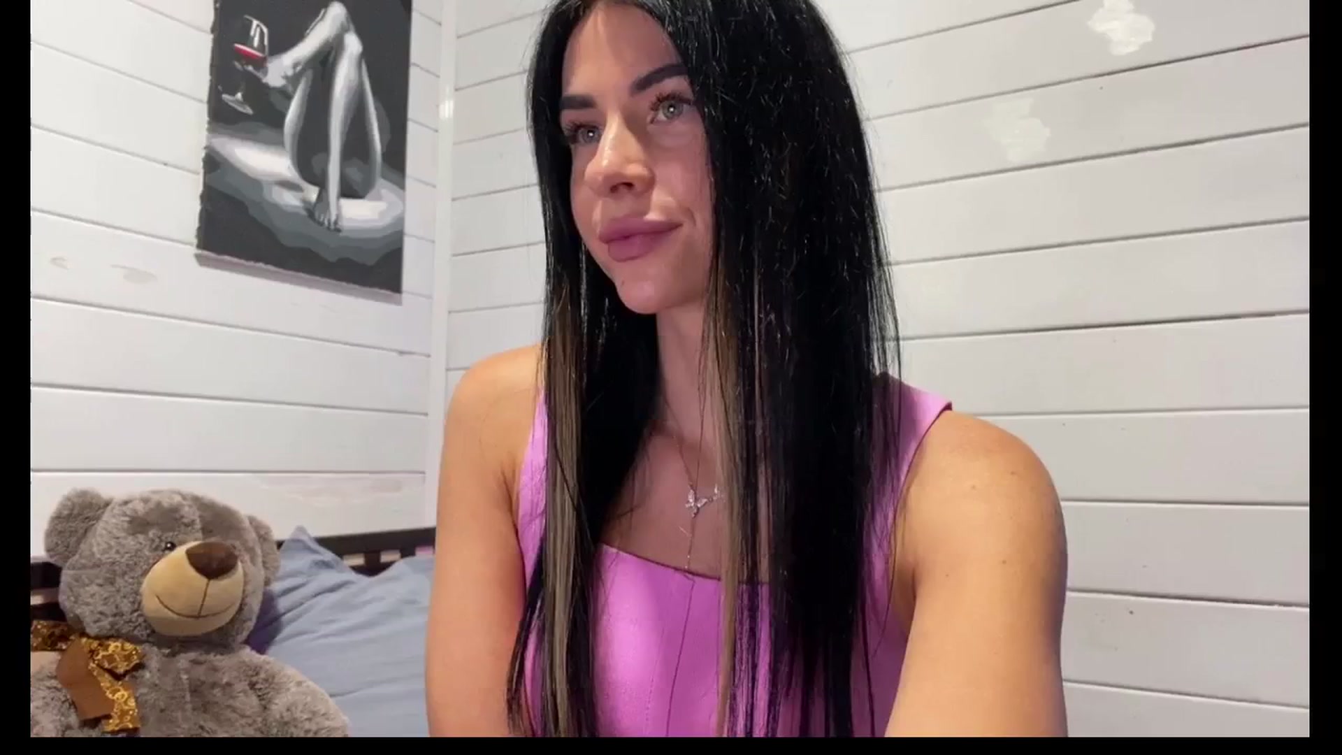Gallery image thumbnail from Sweet_monic's myfreecams stream on, 10/13/2025, 17:49 image 16 of 20