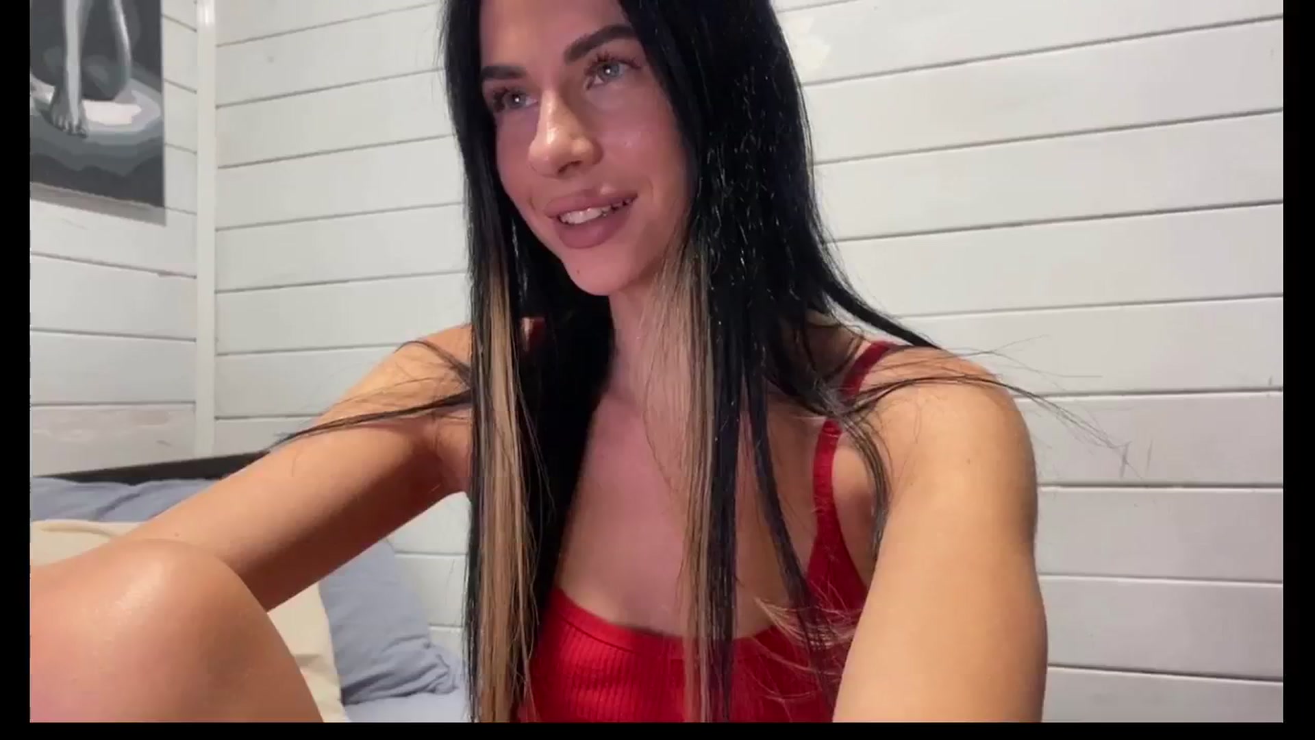 Gallery image thumbnail from Sweet_monic's myfreecams stream on, 10/25/2025, 21:13 image 1 of 20