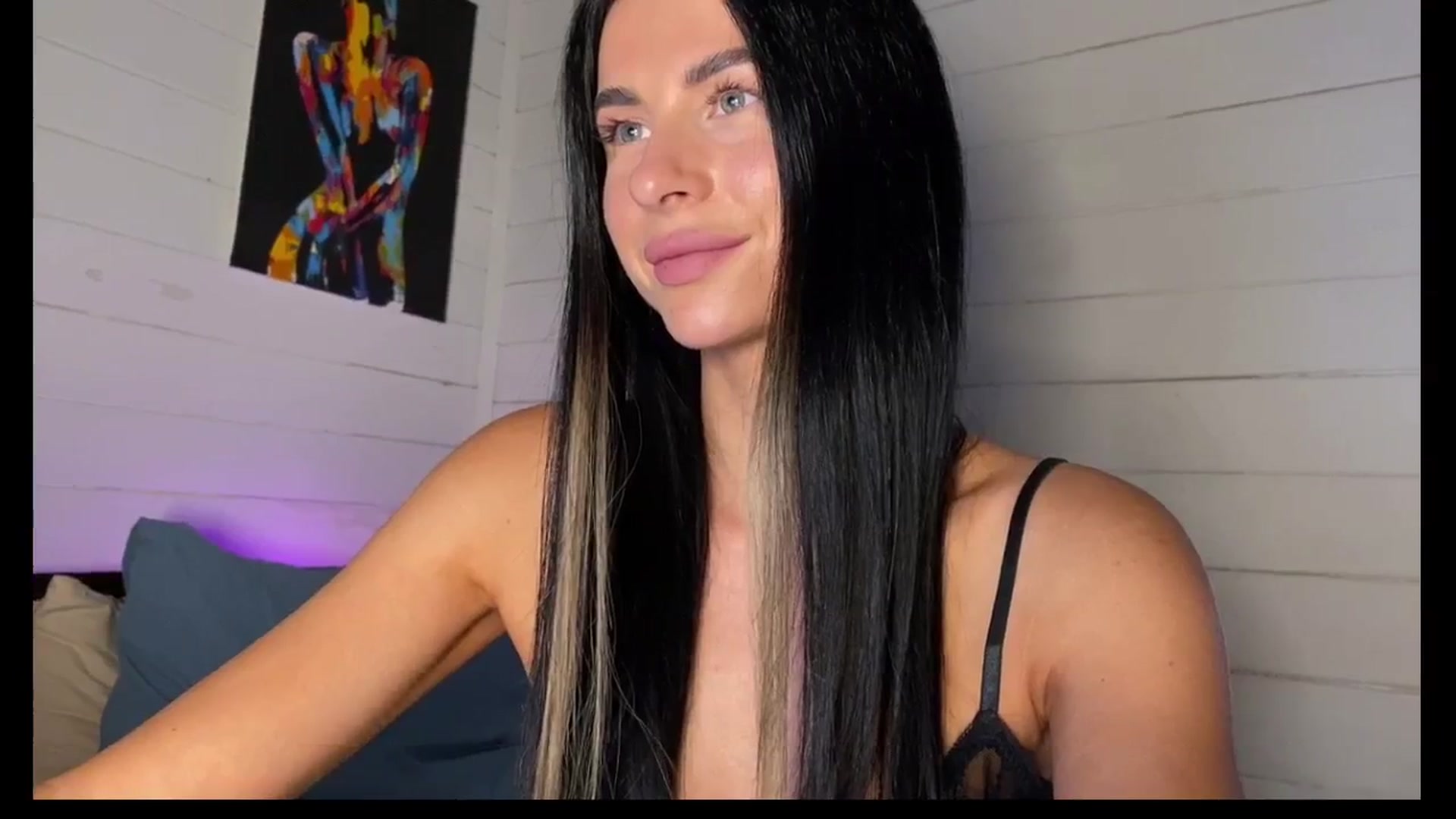 Gallery image thumbnail from Sweet_monic's myfreecams stream on, 11/09/2025, 18:15 image 9 of 20