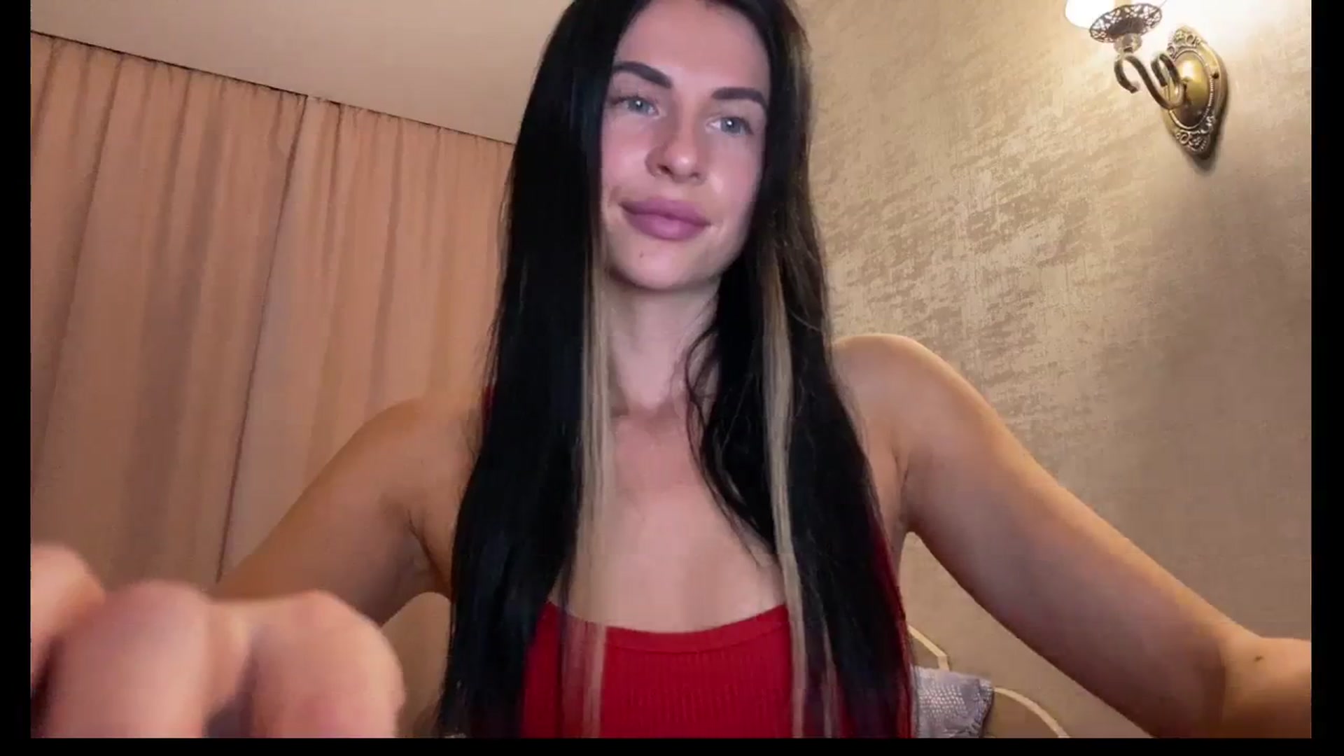 Gallery image thumbnail from Sweet_monic's myfreecams stream on, 11/17/2025, 21:11 image 15 of 20