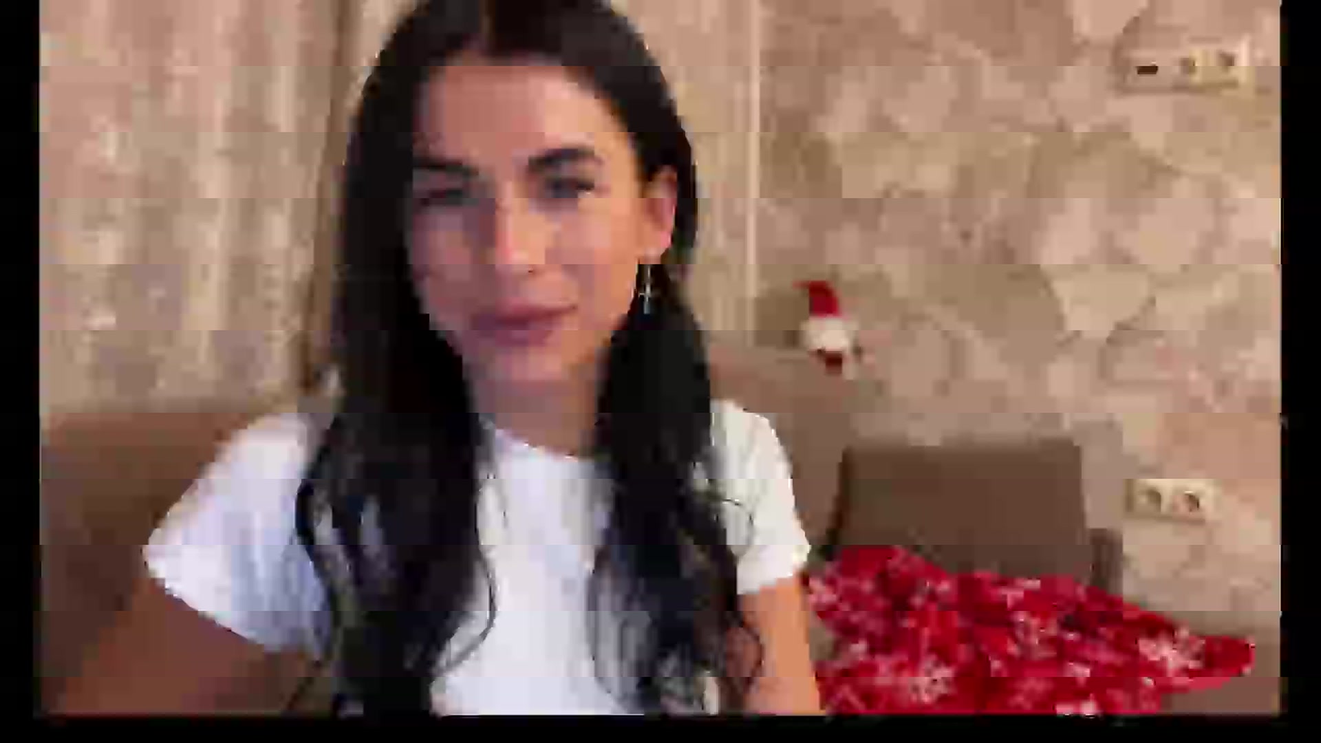 Gallery image thumbnail from Sweet_monic's myfreecams stream on, 12/13/2025, 23:00 image 12 of 20