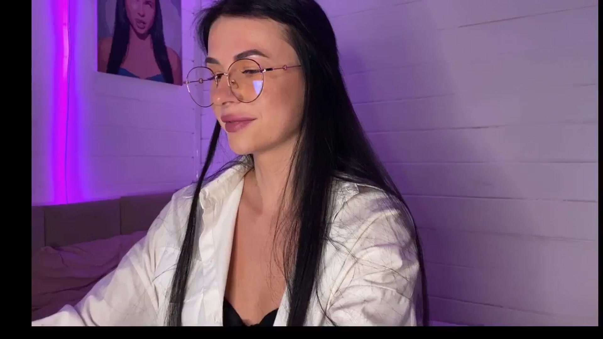 Gallery image thumbnail from Sweet_monic's myfreecams stream on, 04/22/2026, 17:47 image 6 of 20