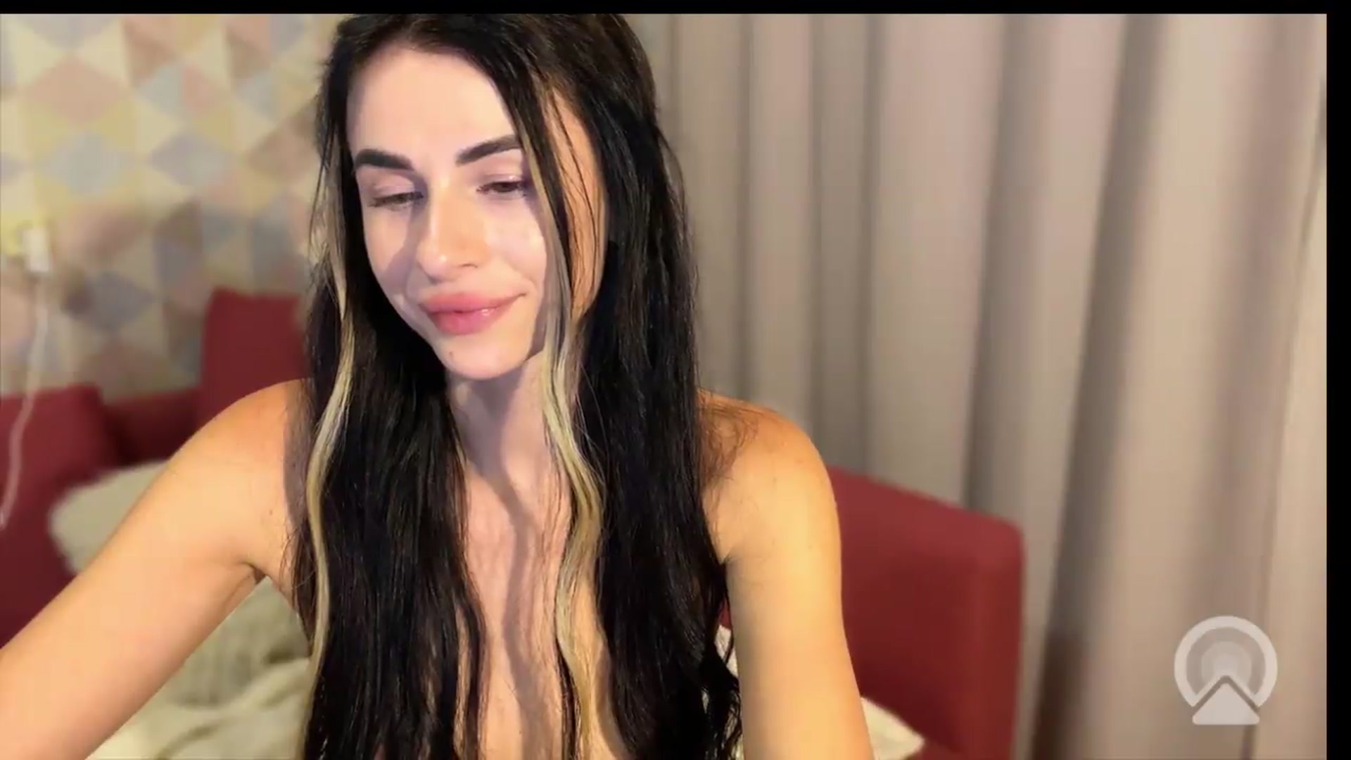 Gallery image thumbnail from Sweet_monic's myfreecams stream on, 07/11/2026, 20:49 image 18 of 20