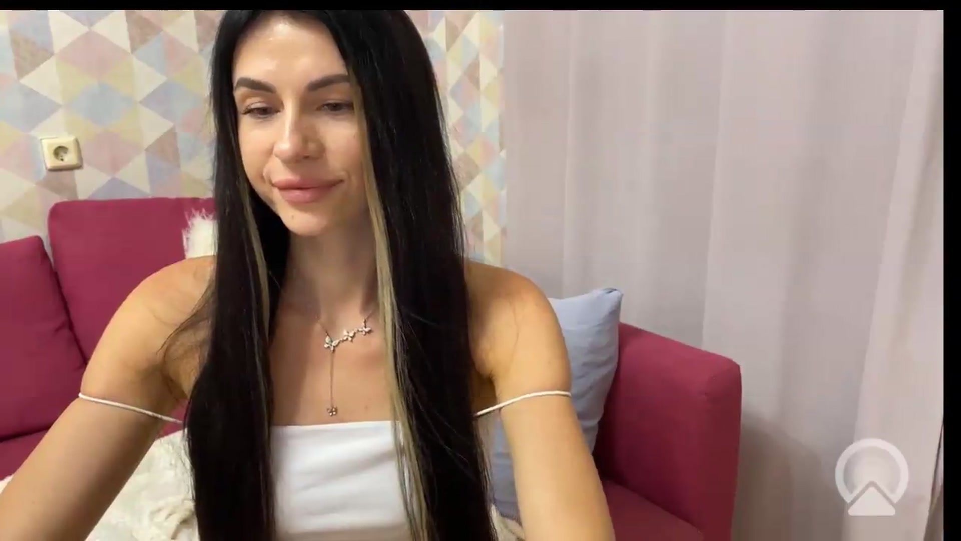 Gallery image thumbnail from Sweet_monic's myfreecams stream on, 07/26/2026, 18:40 image 16 of 20