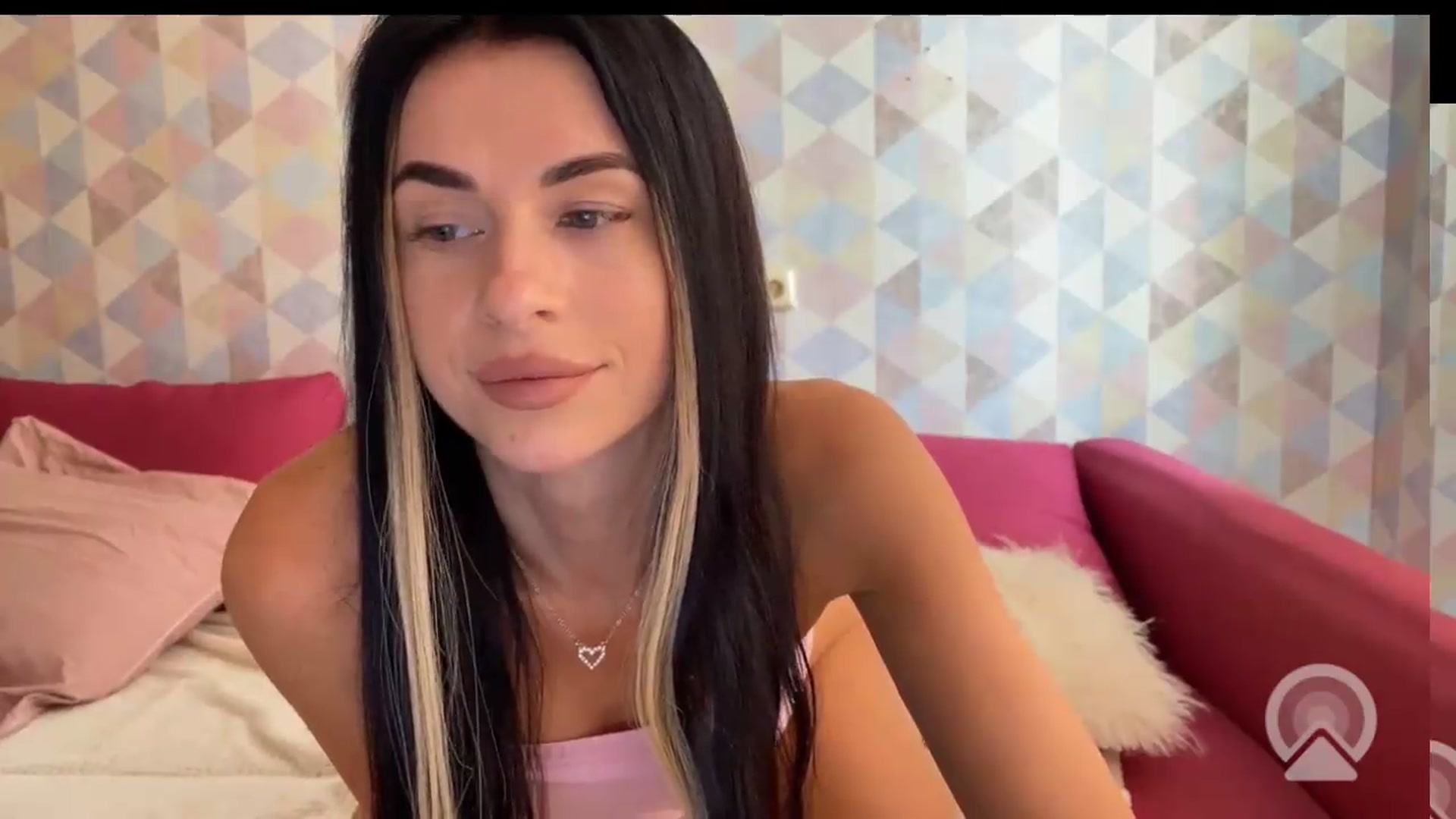Gallery image thumbnail from Sweet_monic's myfreecams stream on, 09/05/2026, 11:00 image 7 of 20