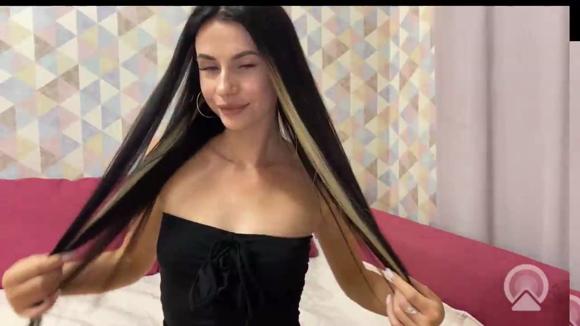 Gallery image thumbnail from Sweet_monic's myfreecams stream on, 09/12/2026, 15:12 image 16 of 20