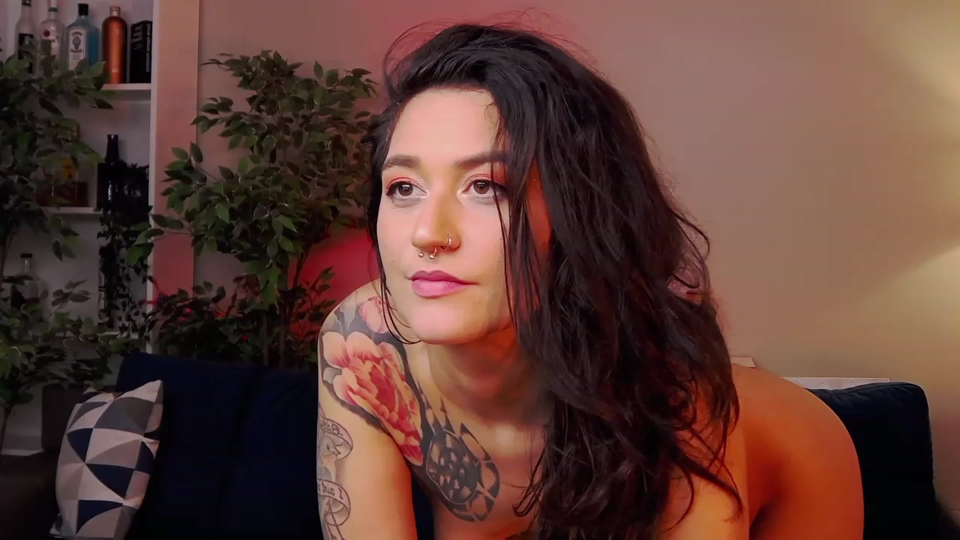 Gallery image thumbnail from Sweet_rinna's myfreecams stream on, 12/08/2022, 10:38 image 1 of 20