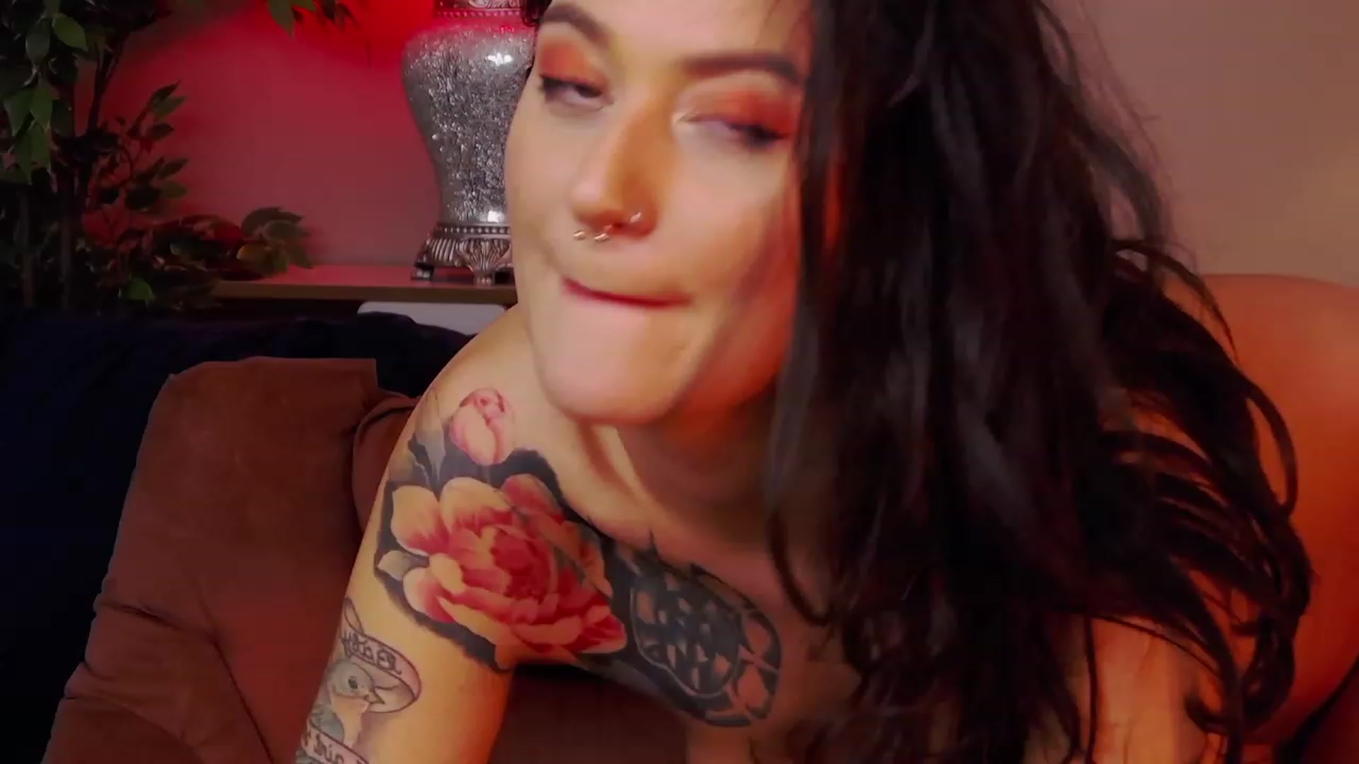 Gallery image thumbnail from Sweet_rinna's myfreecams stream on, 12/08/2022, 12:55 image 9 of 20