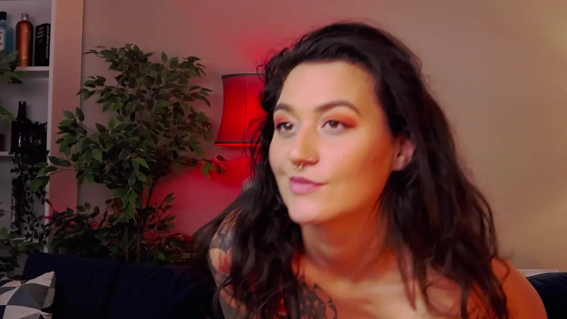 Gallery image thumbnail from Sweet_rinna's myfreecams stream on, 12/08/2022, 12:55 image 2 of 20