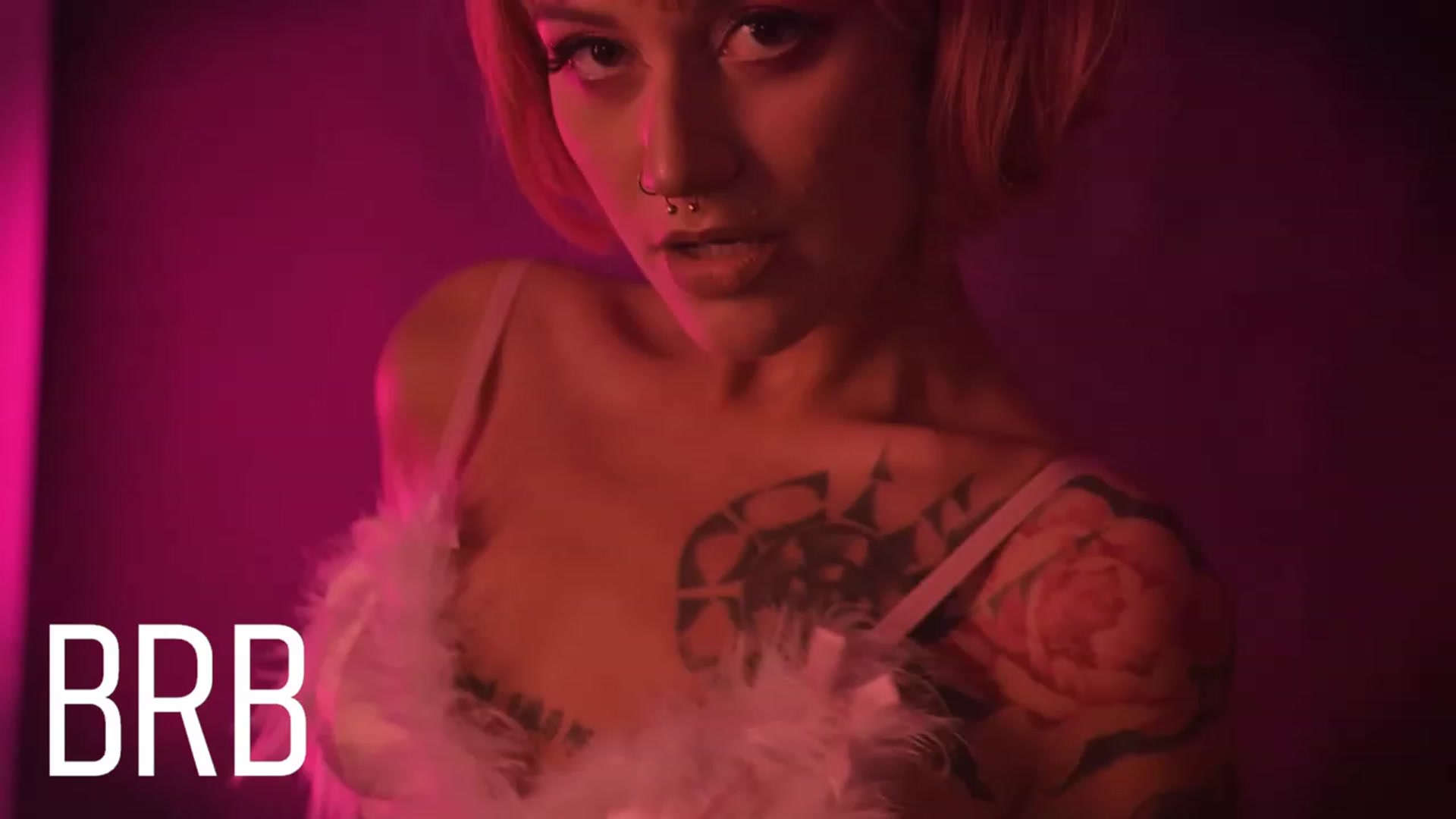 Gallery image thumbnail from Sweet_rinna's myfreecams stream on, 01/17/2023, 12:35 image 2 of 20