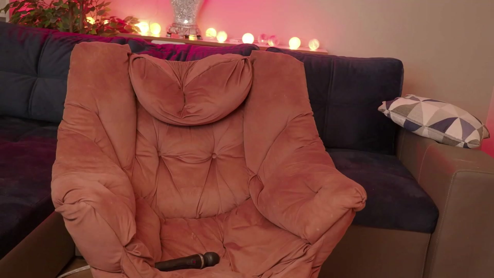 Gallery image thumbnail from Sweet_rinna's myfreecams stream on, 01/17/2023, 13:18 image 1 of 20