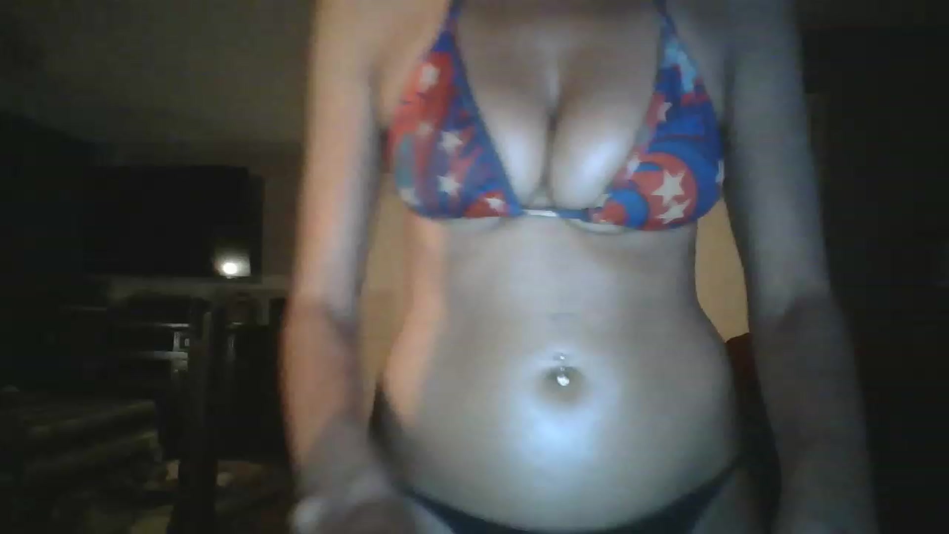 Gallery image thumbnail from Sweet_tartxo's myfreecams stream on, 04/25/2023, 09:53 image 13 of 20
