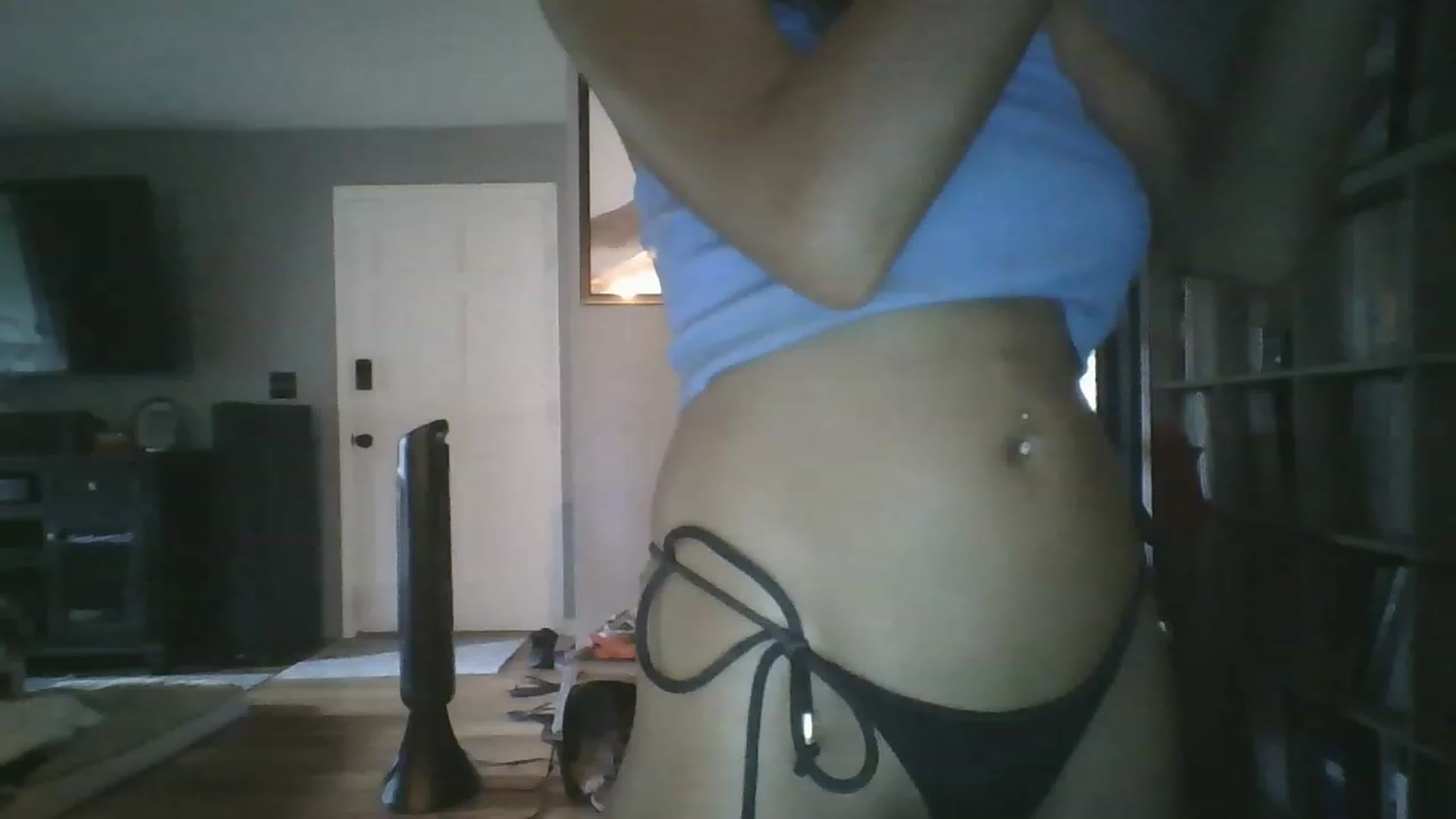 Gallery image thumbnail from Sweet_tartxo's myfreecams stream on, 04/30/2023, 12:43 image 9 of 20