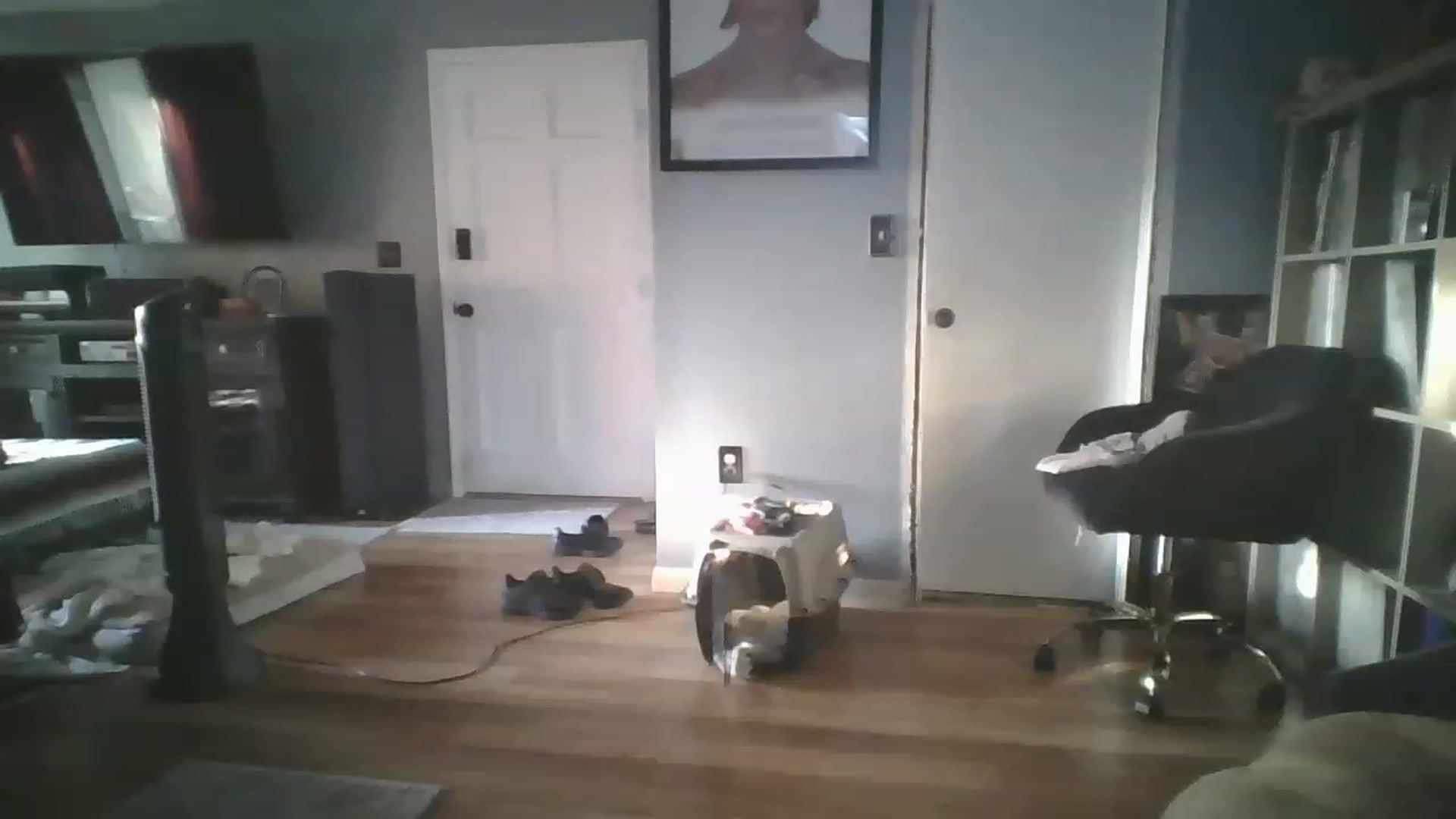 Gallery image thumbnail from Sweet_tartxo's myfreecams stream on, 05/10/2023, 11:31 image 19 of 20