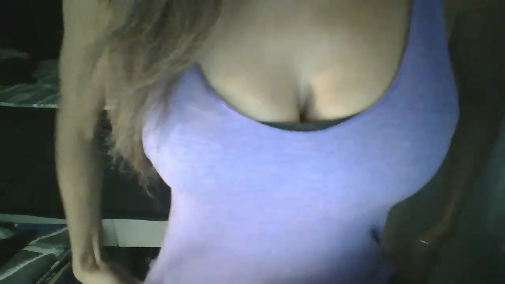 Gallery image thumbnail from Sweet_tartxo's myfreecams stream on, 06/23/2023, 06:27 image 12 of 20