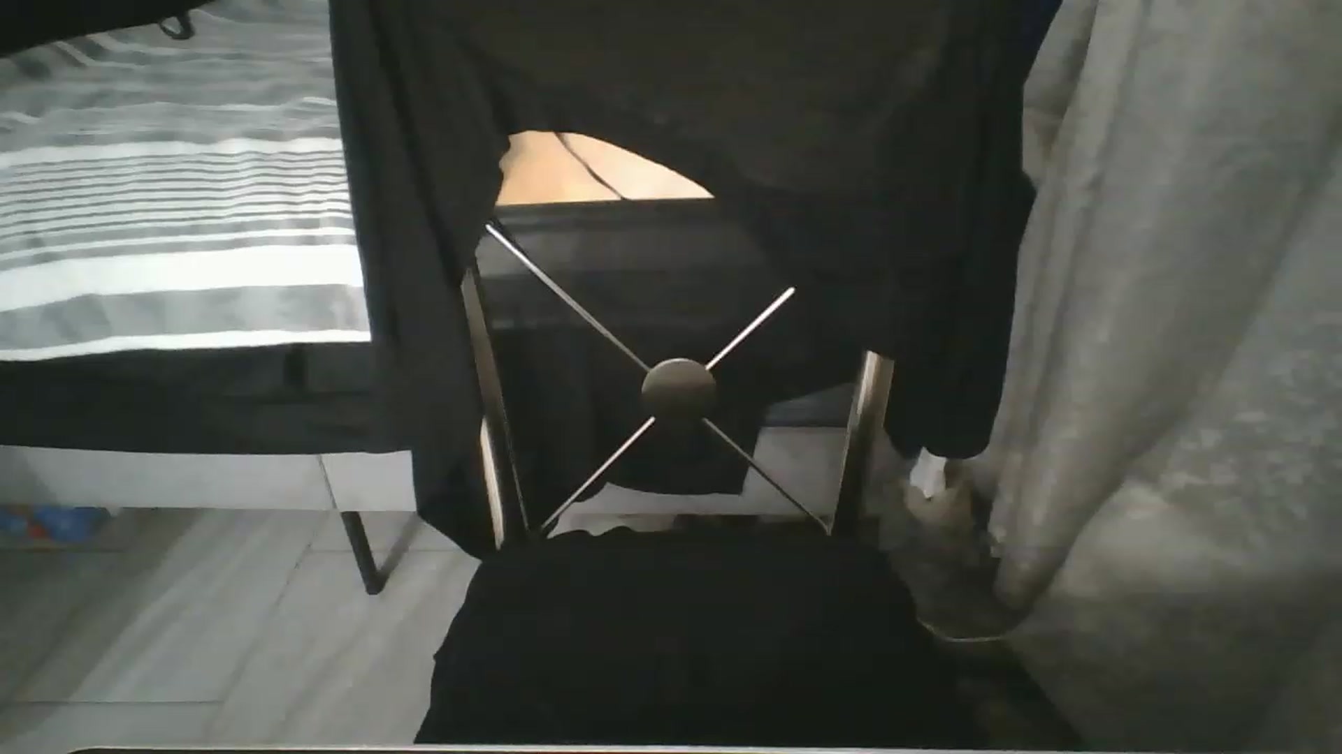 Gallery image thumbnail from Sweet_tartxo's myfreecams stream on, 06/25/2023, 06:58 image 16 of 20