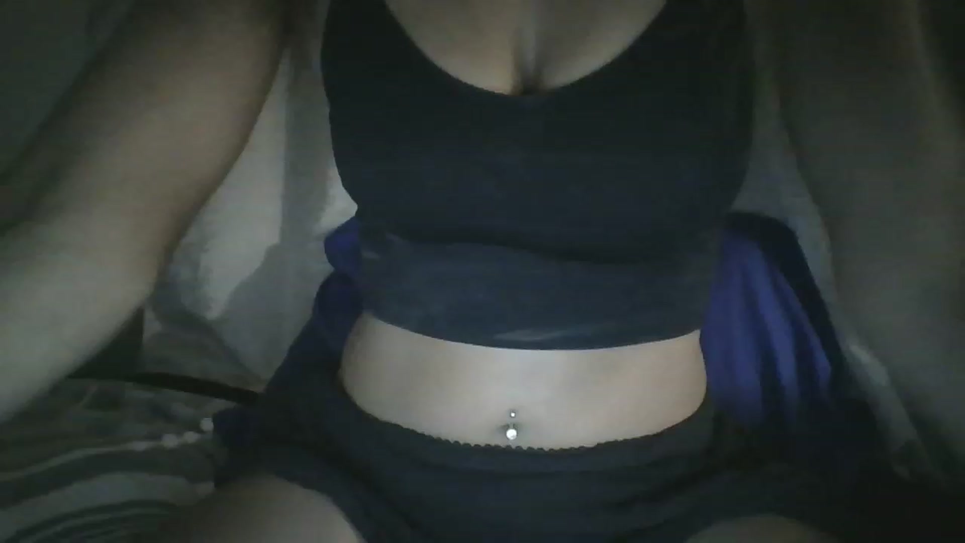 Gallery image thumbnail from Sweet_tartxo's myfreecams stream on, 06/26/2023, 09:45 image 5 of 20