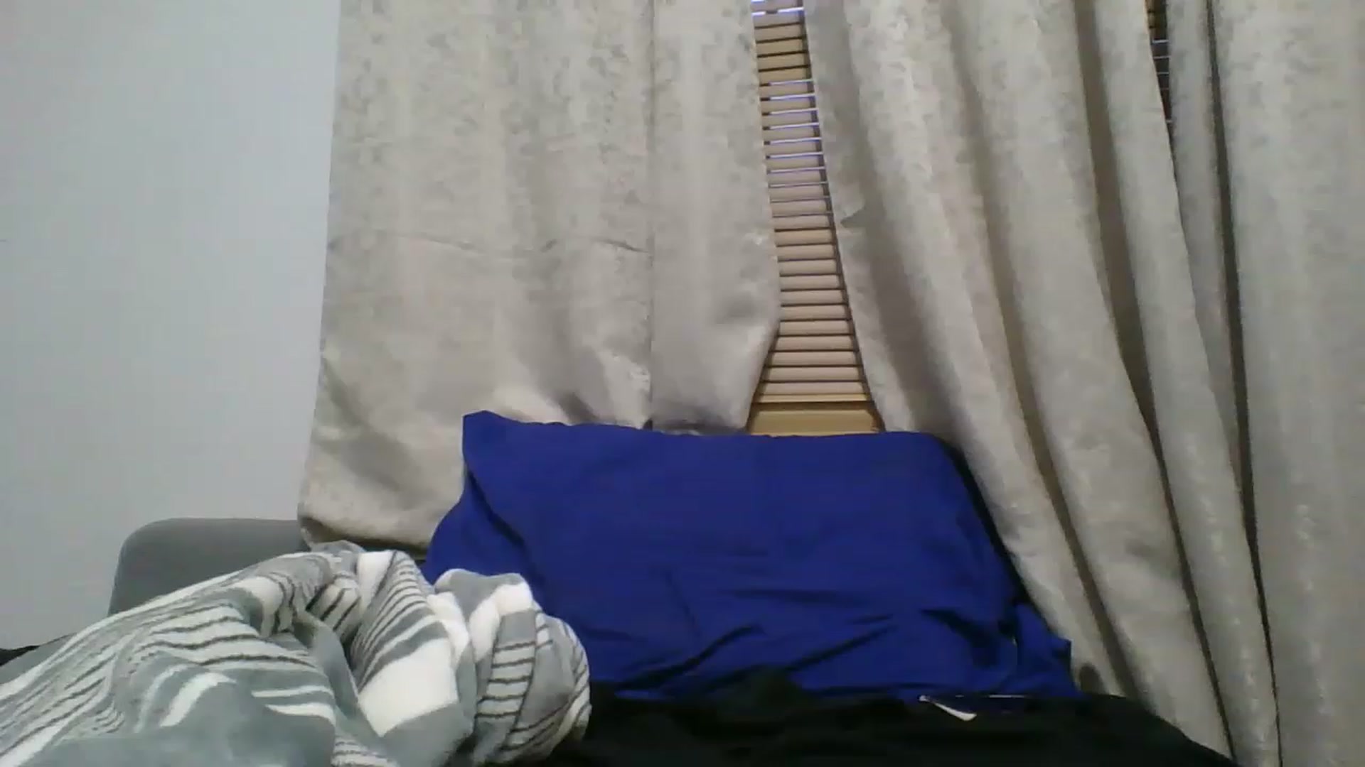 Gallery image thumbnail from Sweet_tartxo's myfreecams stream on, 06/26/2023, 10:41 image 16 of 20