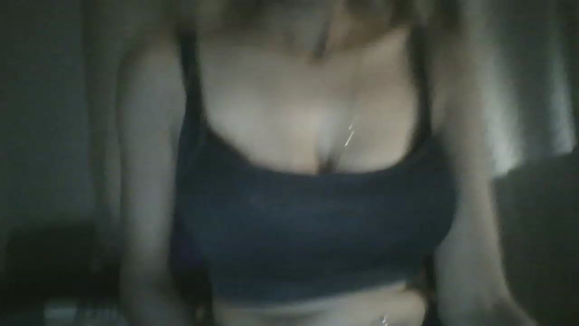 Gallery image thumbnail from Sweet_tartxo's myfreecams stream on, 06/27/2023, 10:03 image 5 of 20
