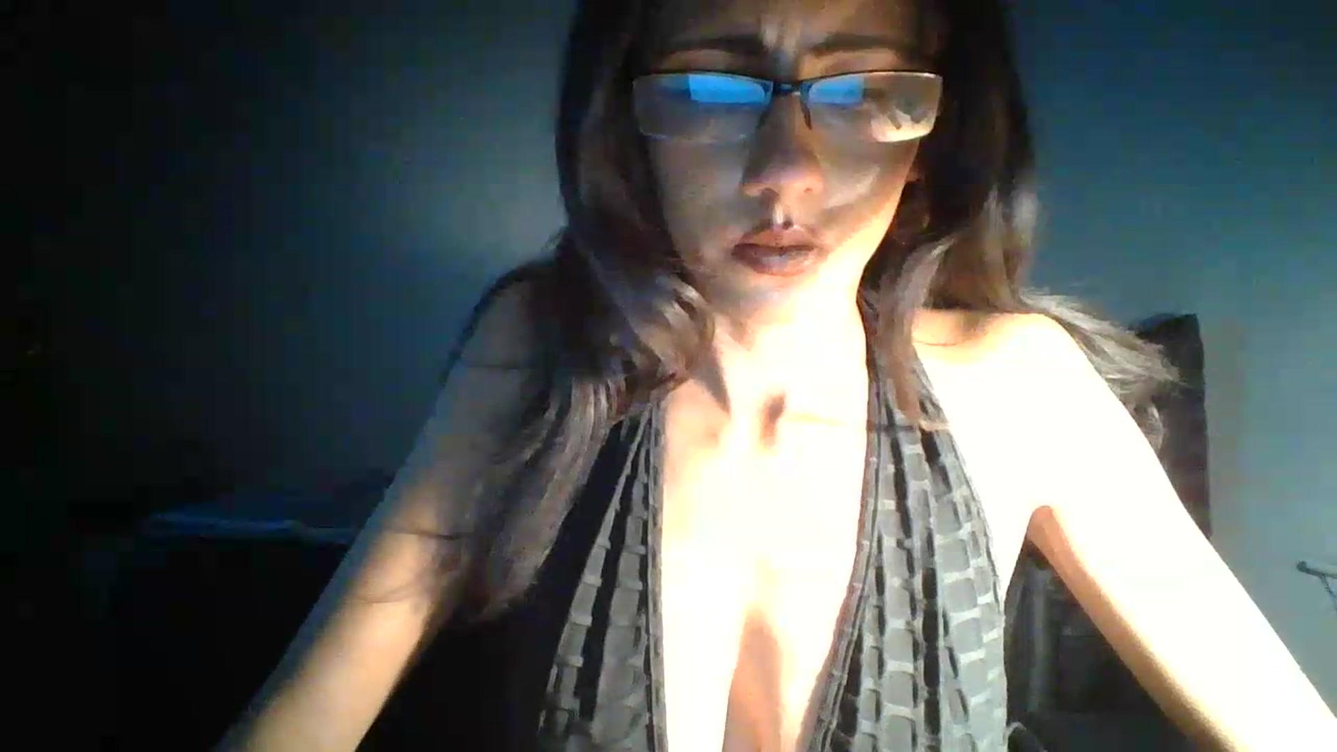 Gallery image thumbnail from Sweet_tartxo's myfreecams stream on, 08/30/2026, 10:57 image 10 of 20